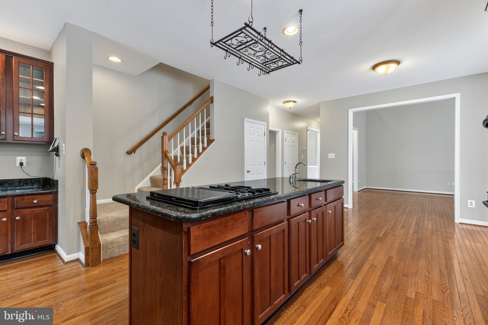 LAKE MANASSAS - Residential