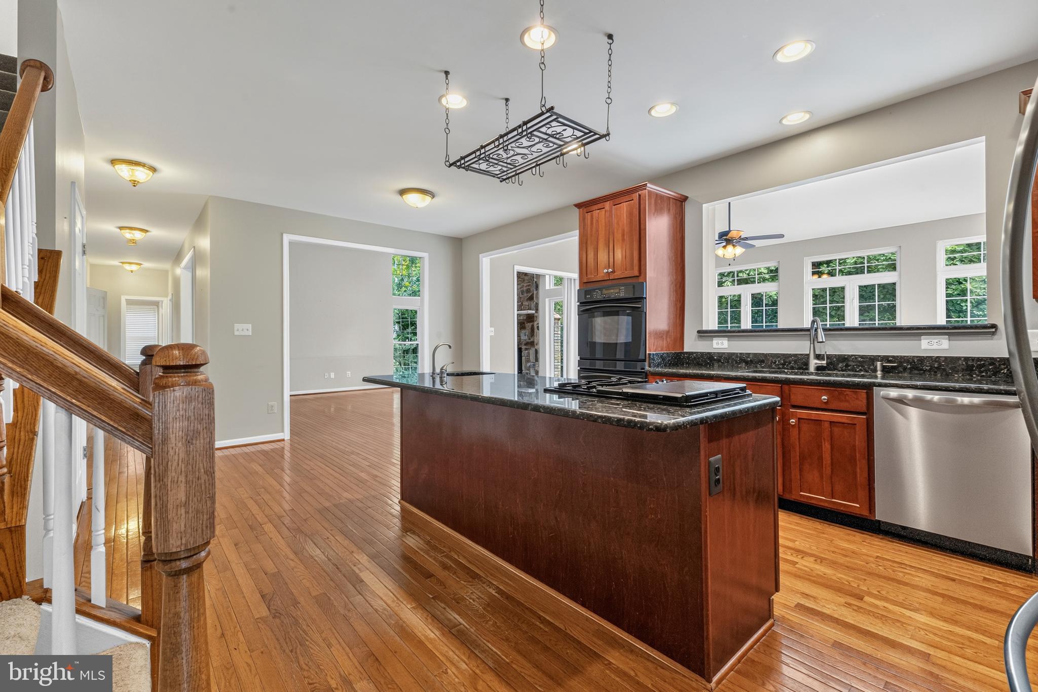 LAKE MANASSAS - Residential