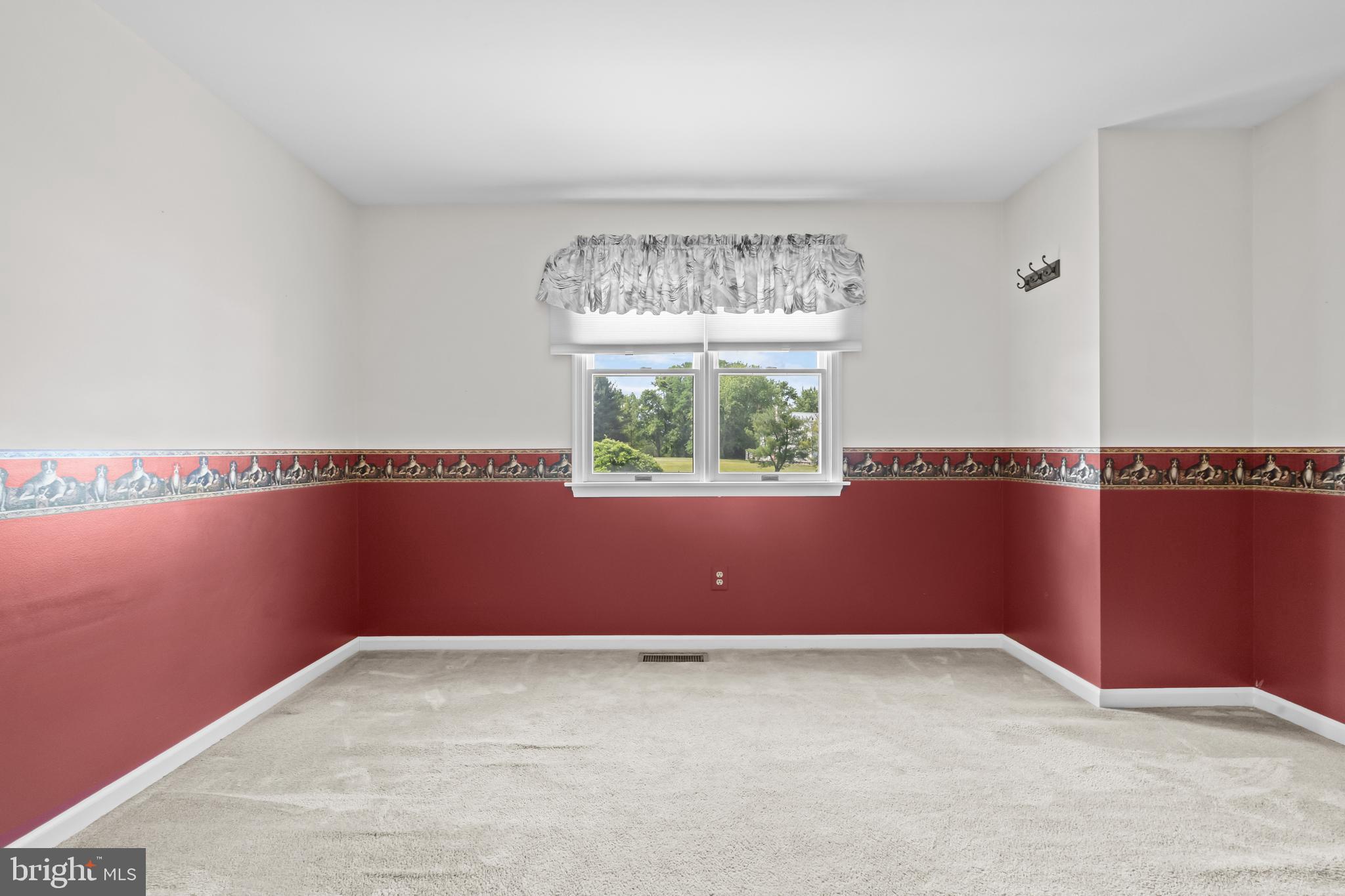 MIDDLE CREEK ESTS - Residential