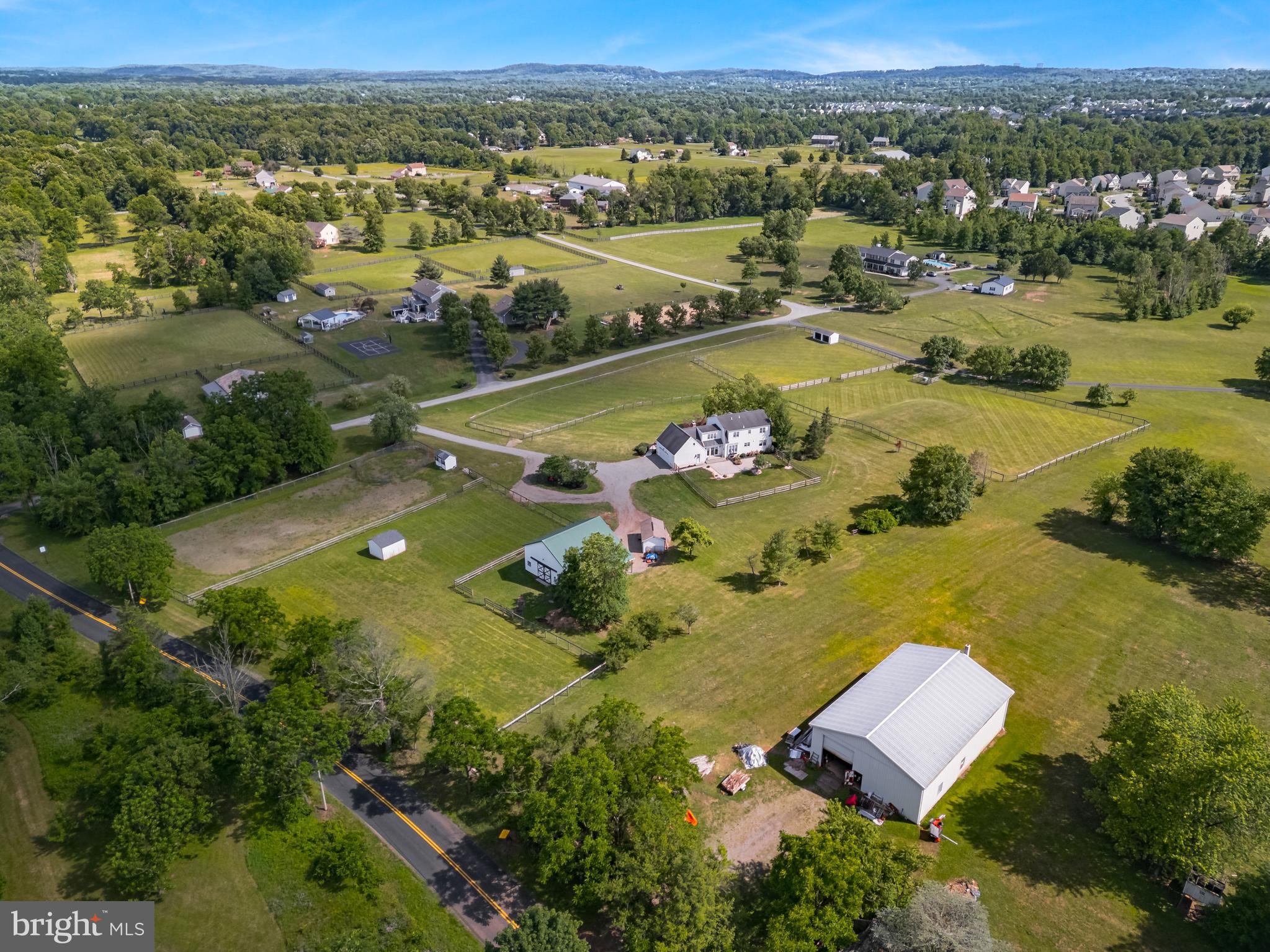 MIDDLE CREEK ESTS - Residential
