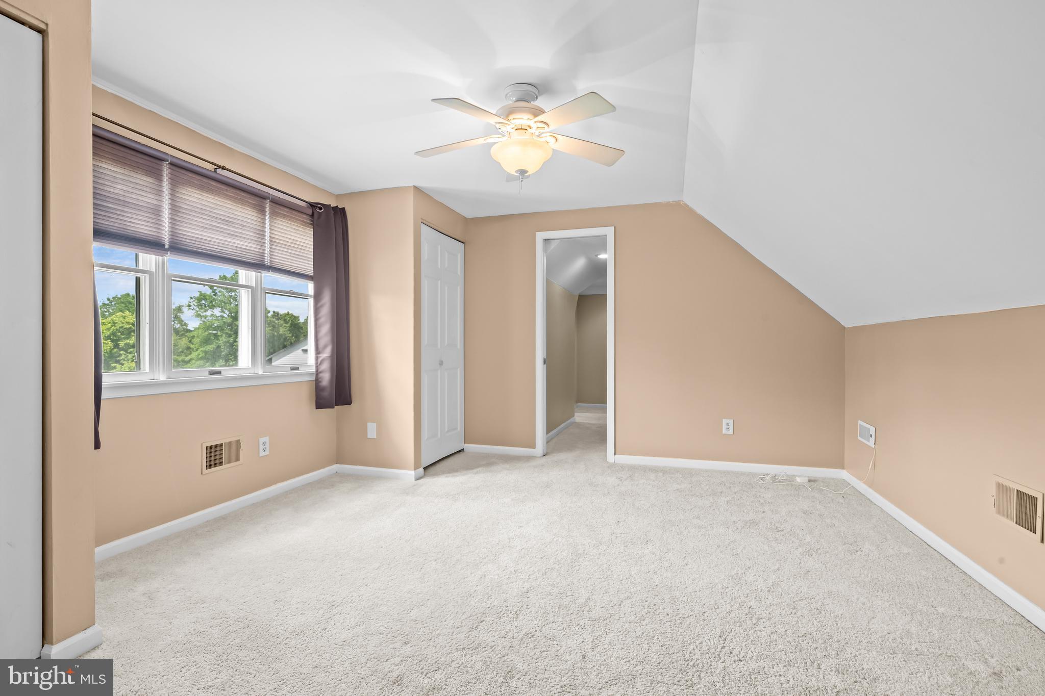MIDDLE CREEK ESTS - Residential