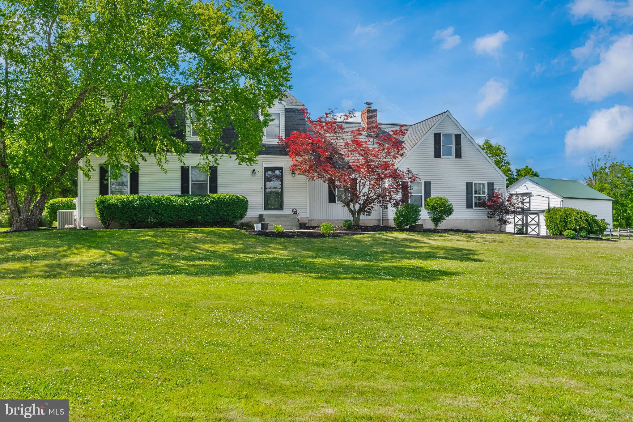 MIDDLE CREEK ESTS - Residential