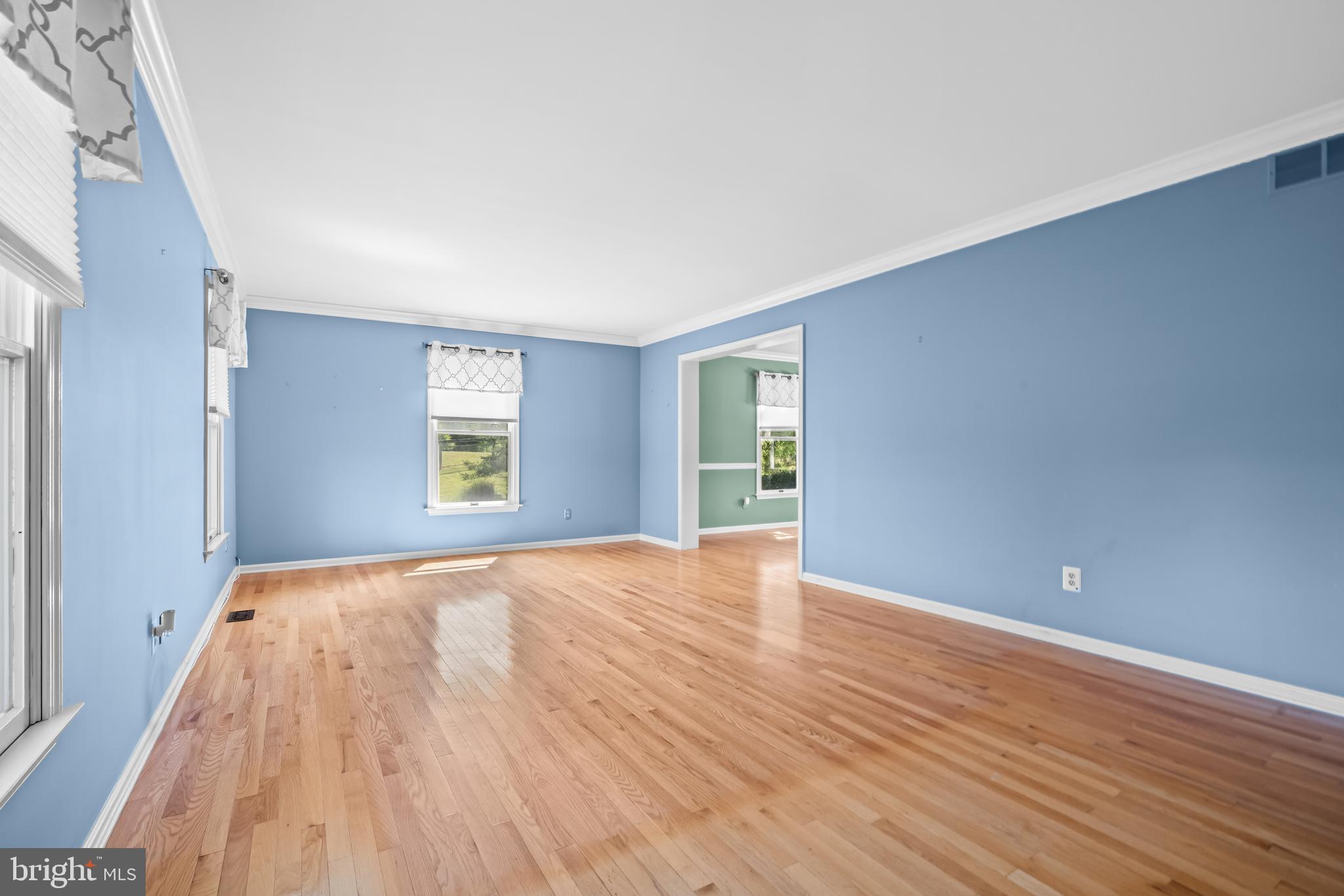 MIDDLE CREEK ESTS - Residential