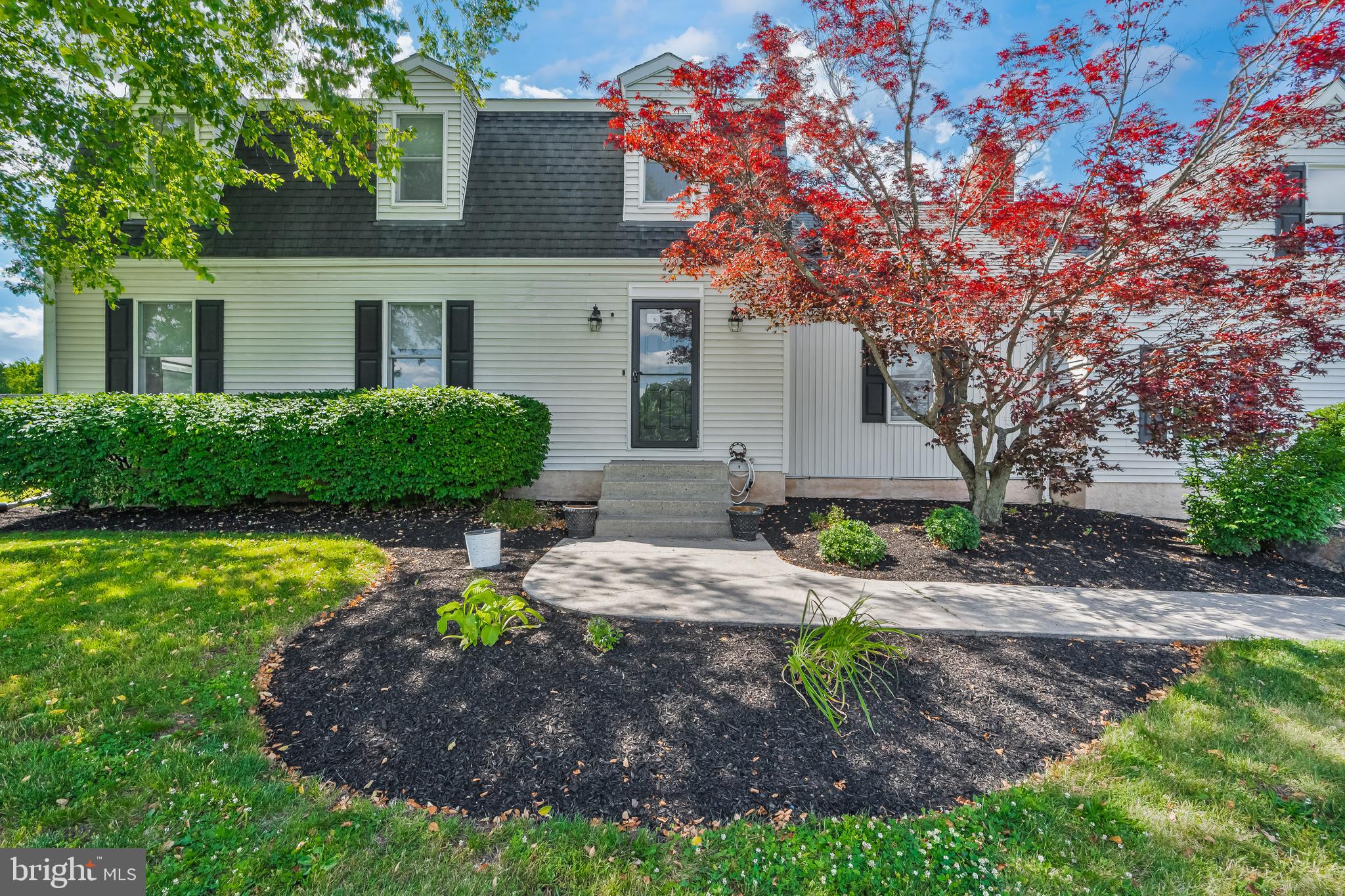 MIDDLE CREEK ESTS - Residential