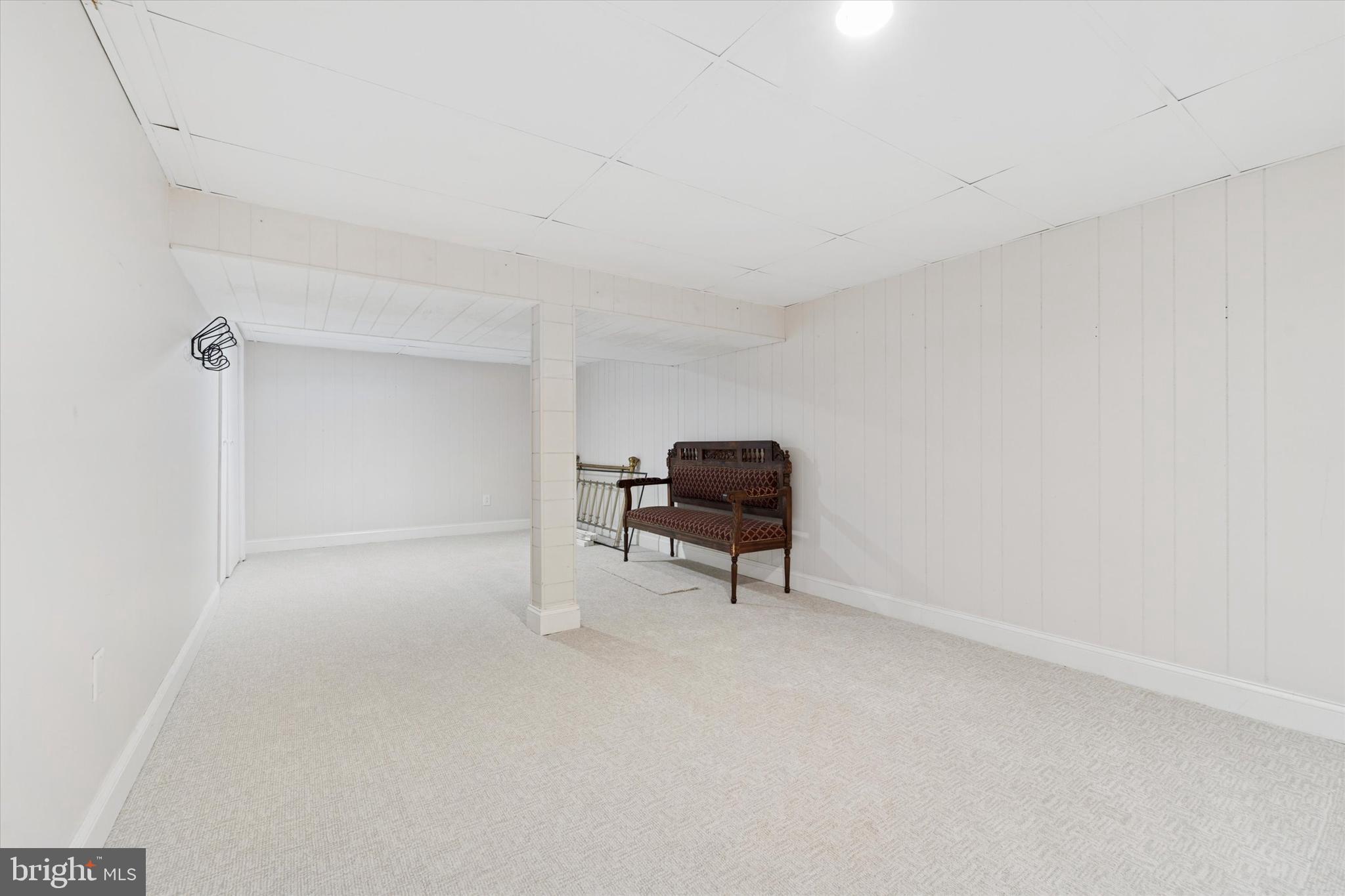 FORT WASHINGTON - Residential