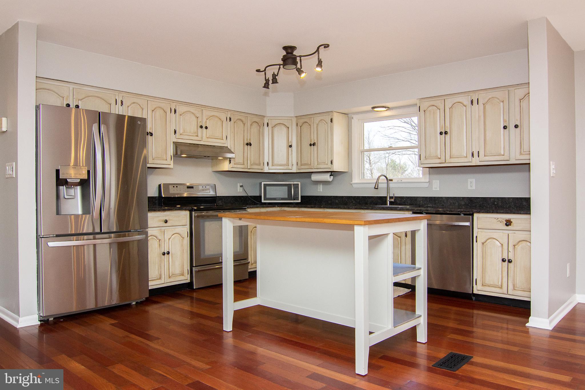 WALNUT RIDGE - Residential