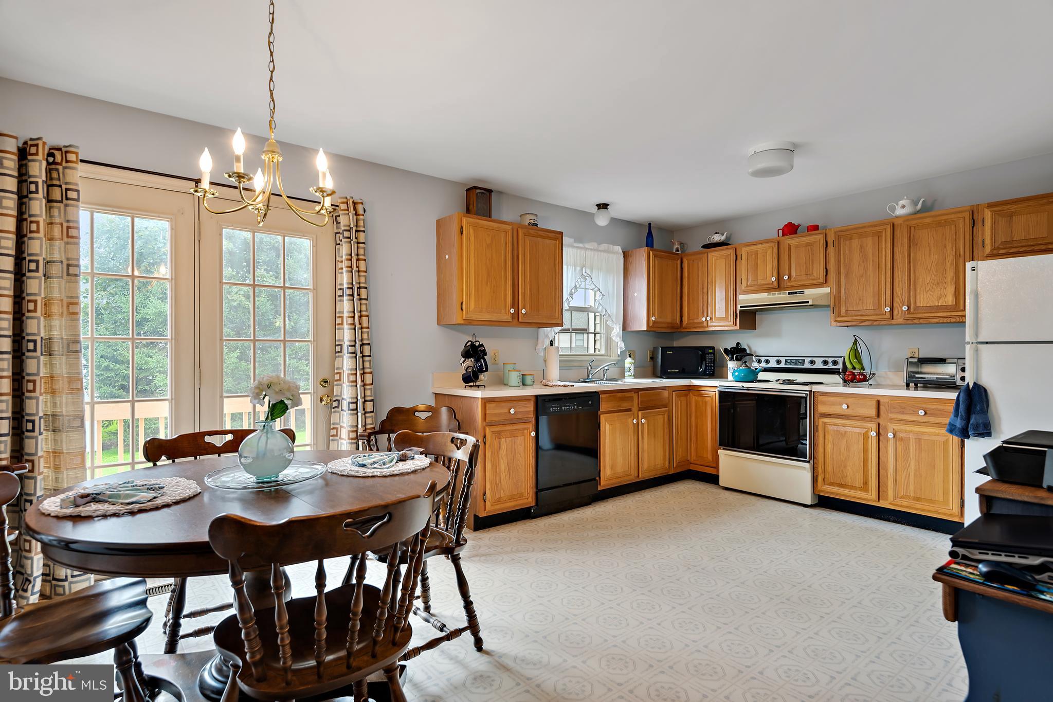 BROOKFIELD ESTATES - Residential