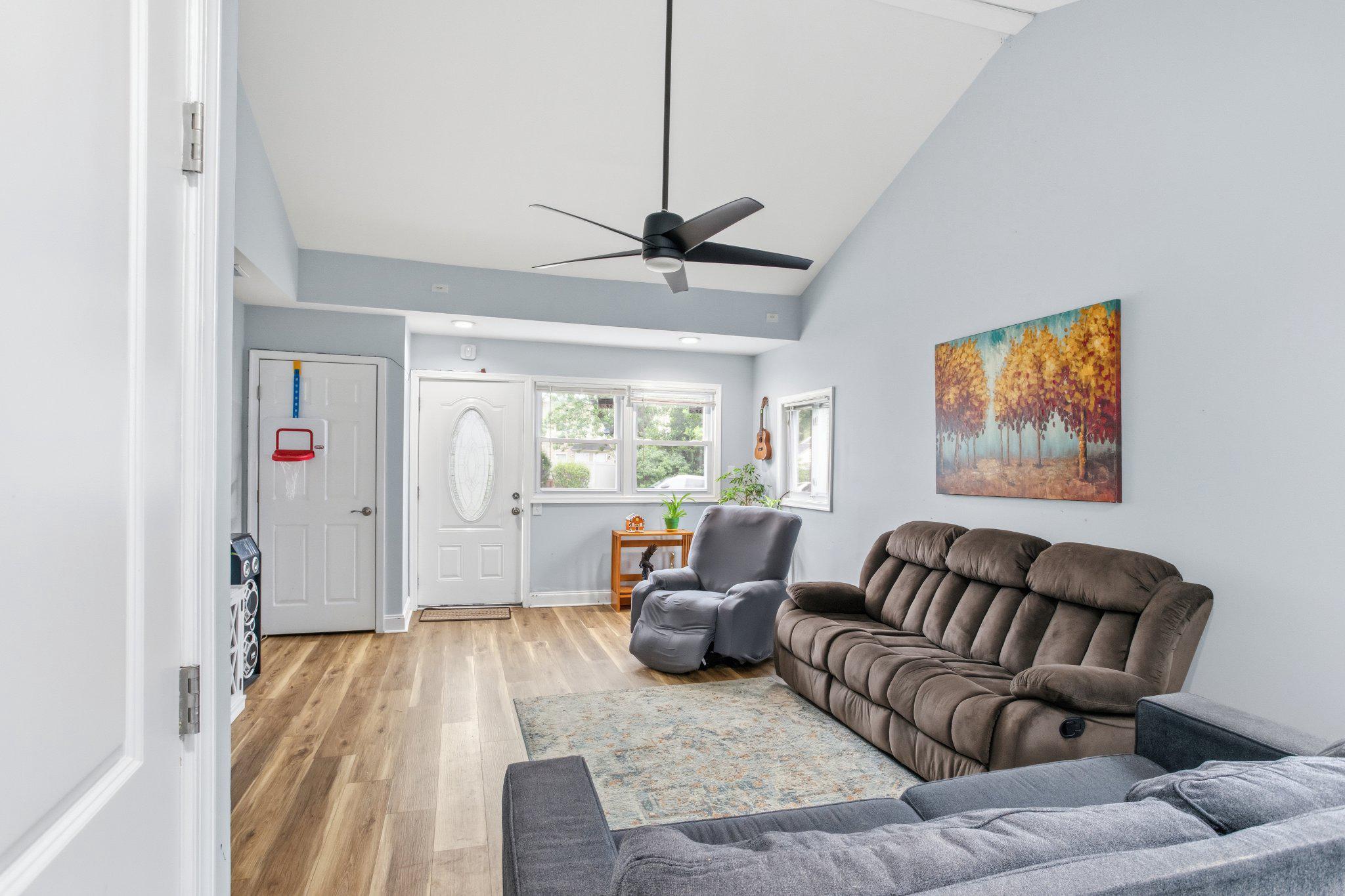 GLENSIDE - Residential