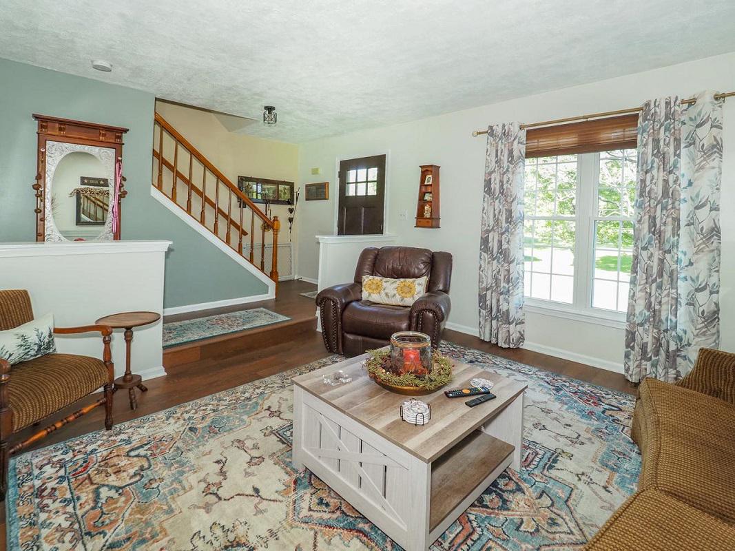 VILLAGE AT THOMAS RUN - Residential