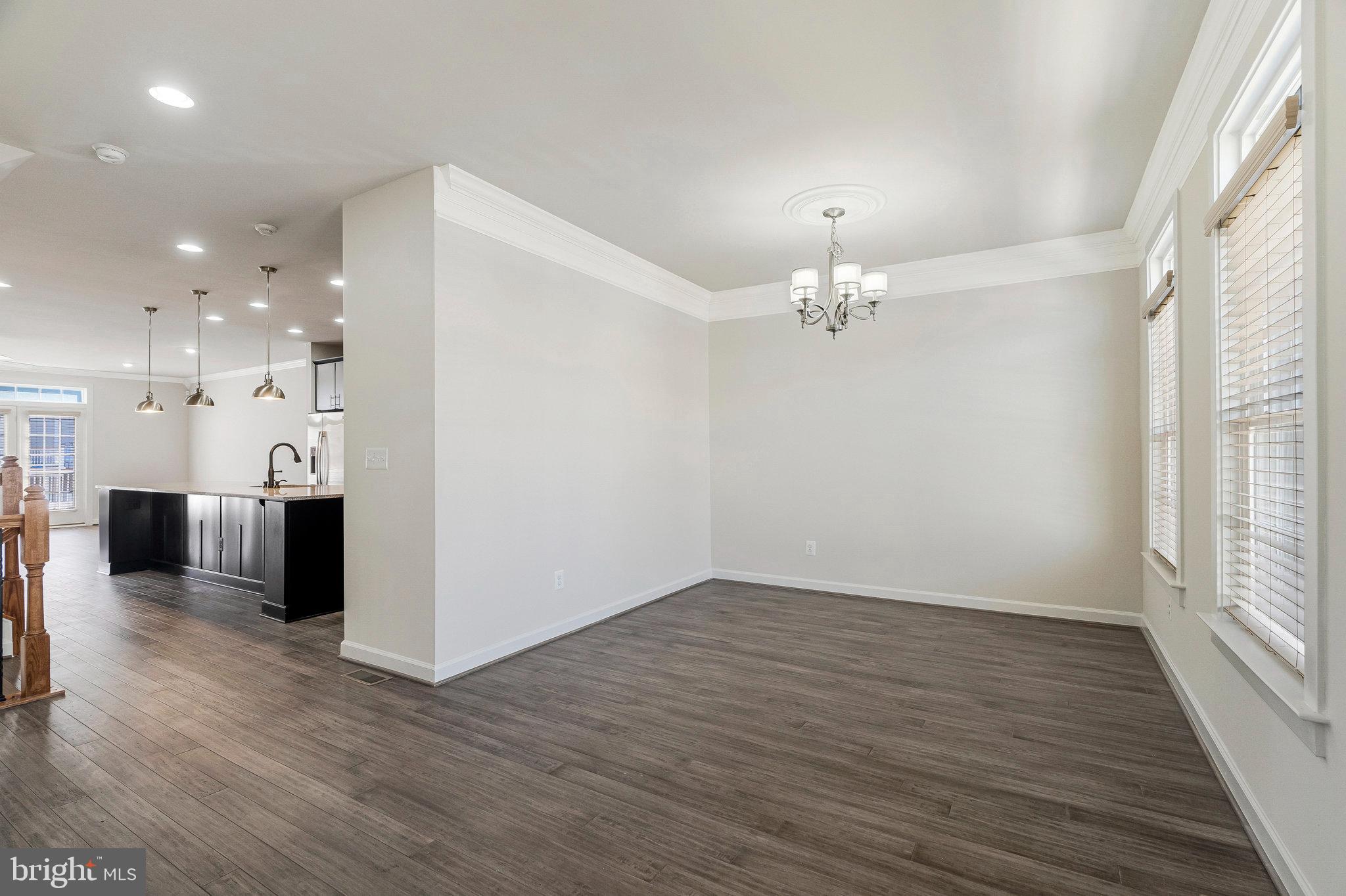 STONEGATE - Residential