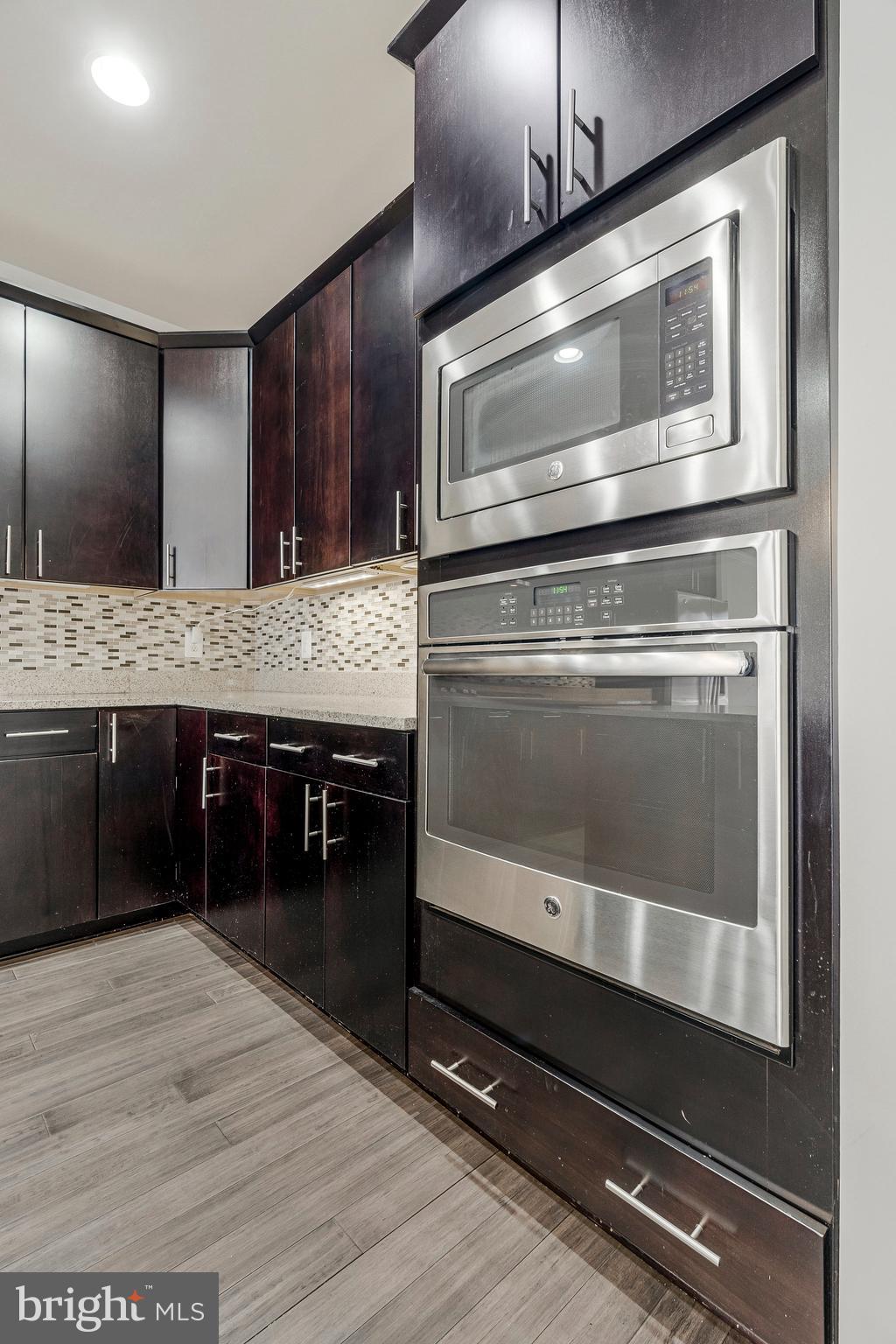 STONEGATE - Residential
