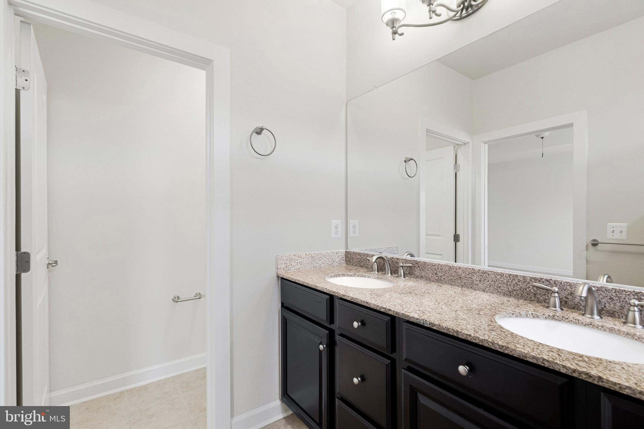 STONEGATE - Residential
