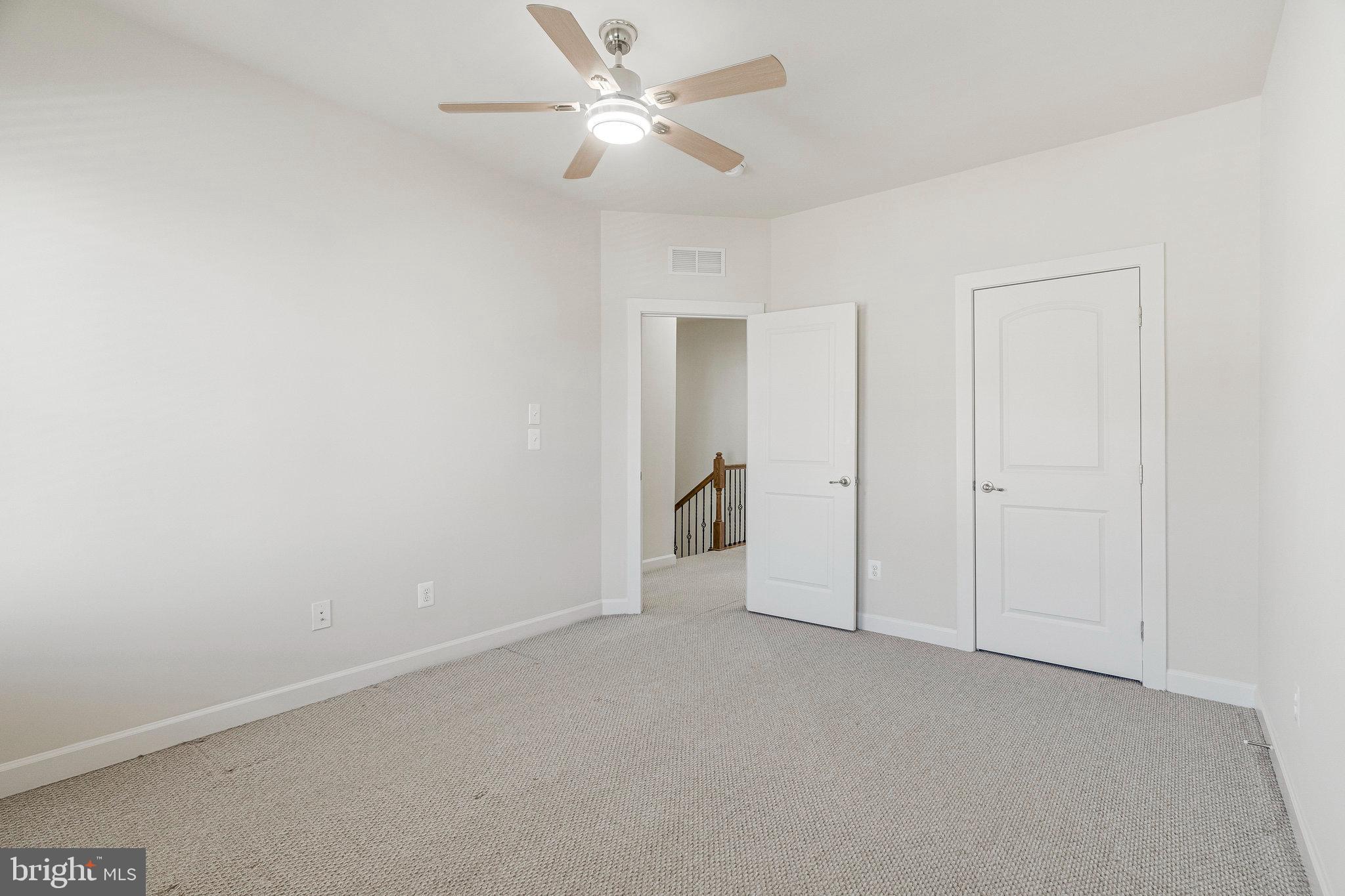 STONEGATE - Residential