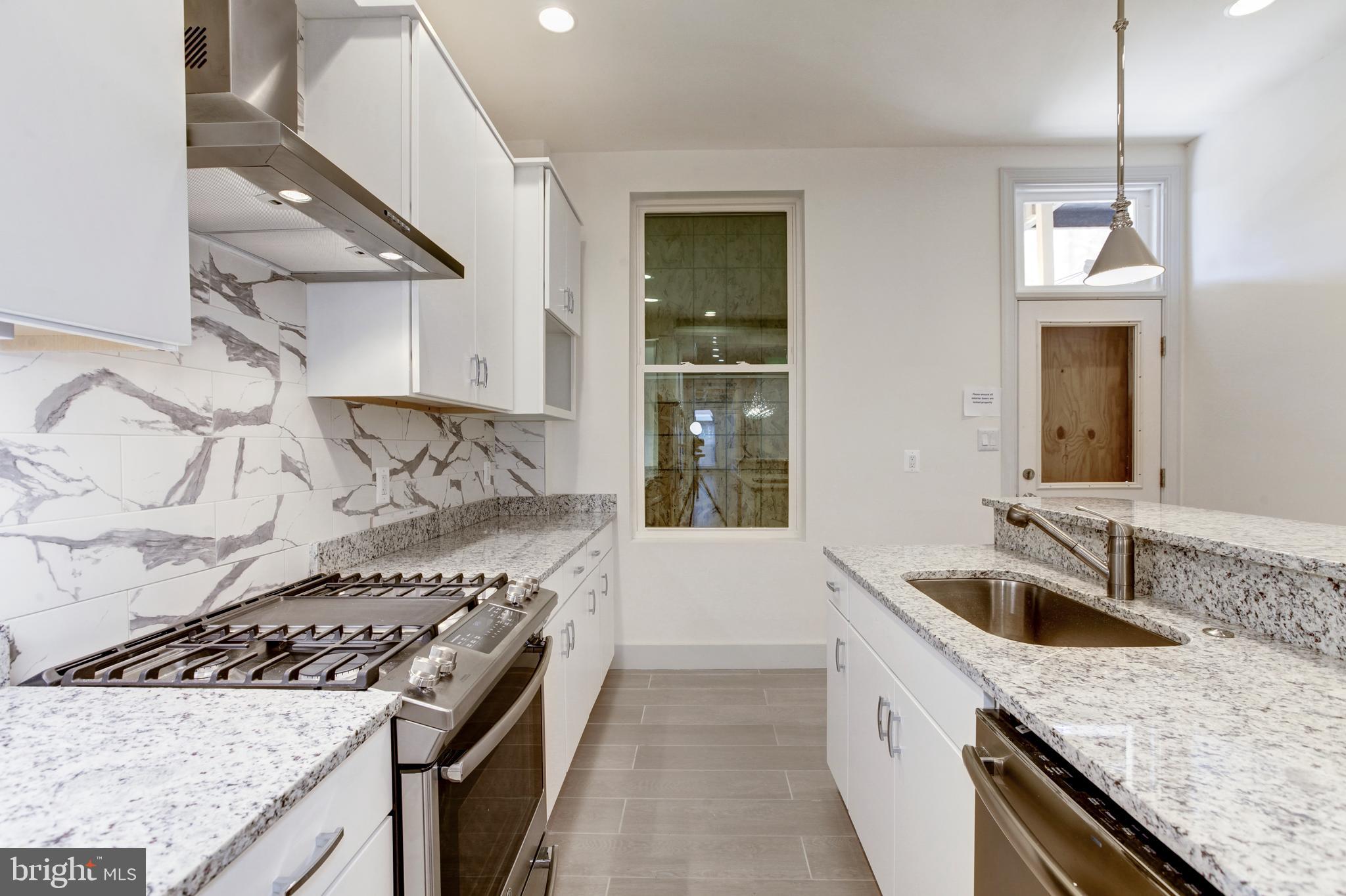 RESERVOIR HILL HISTORIC DISTRICT - Residential