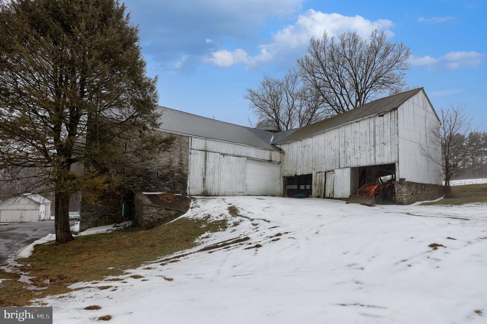 NEW DANVILLE - Farm