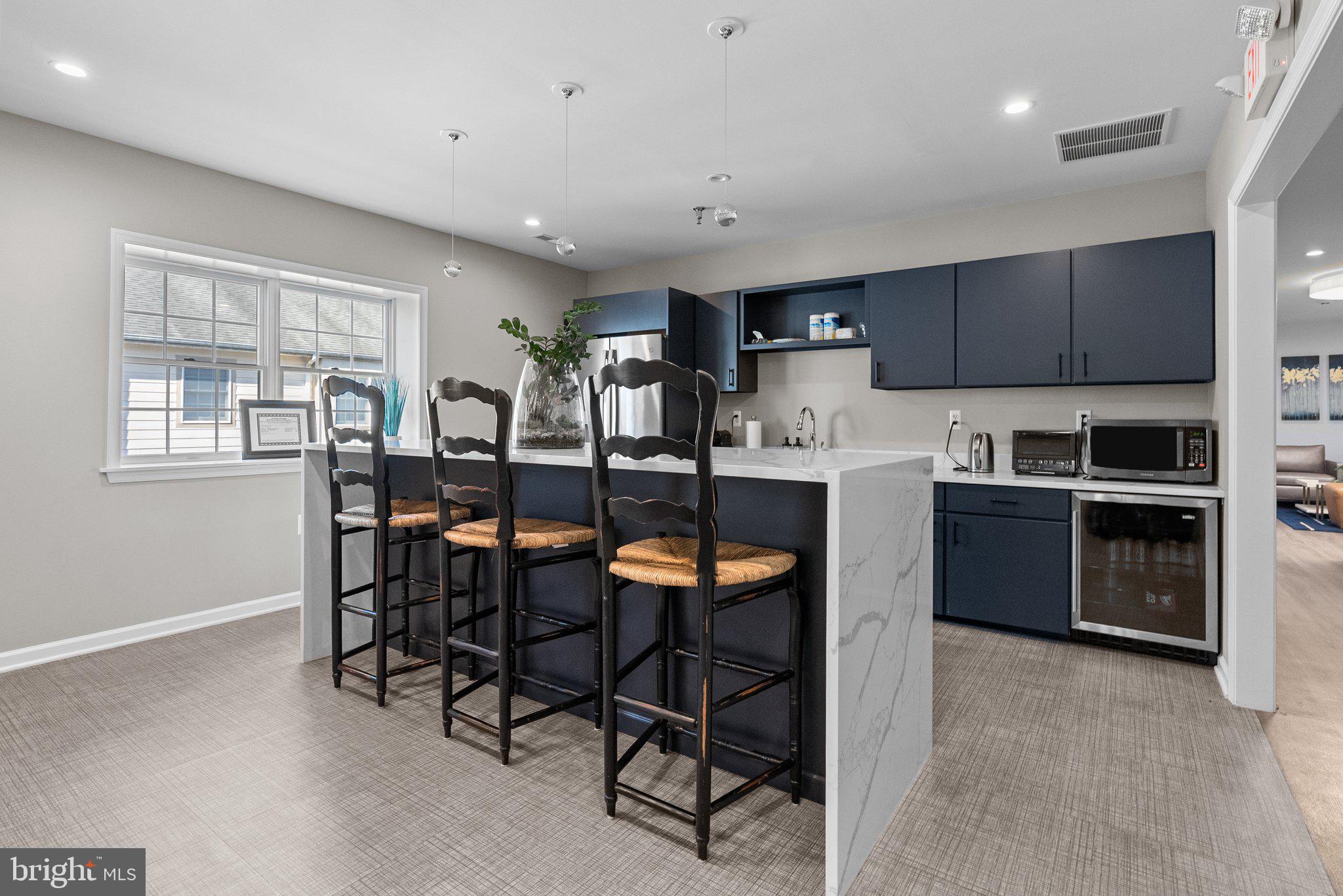 NEWTOWN BUSINESS COM - Commercial Sale
