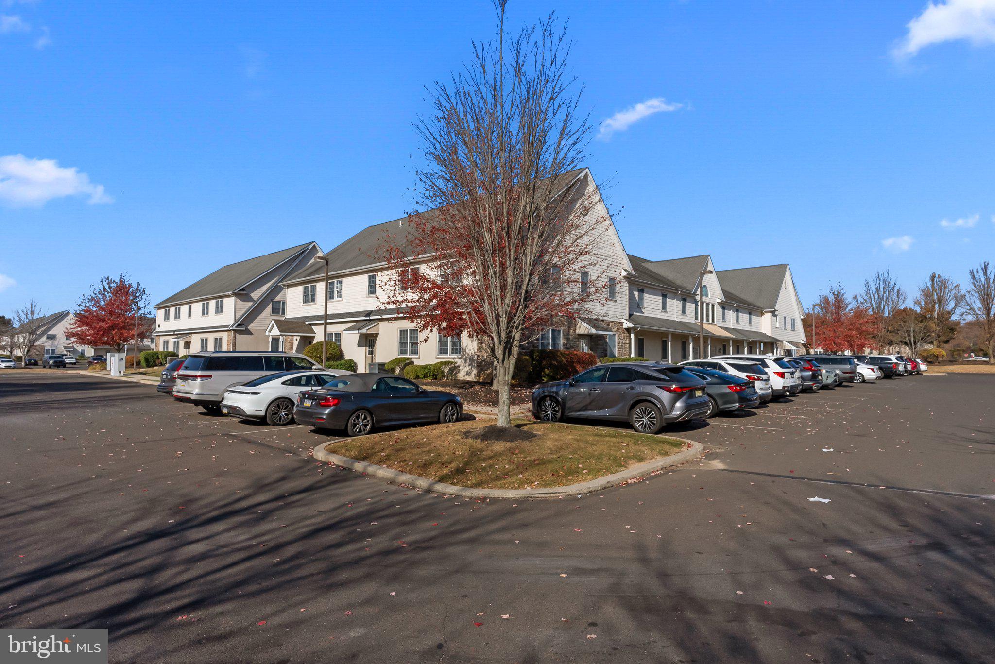 NEWTOWN BUSINESS COM - Commercial Sale