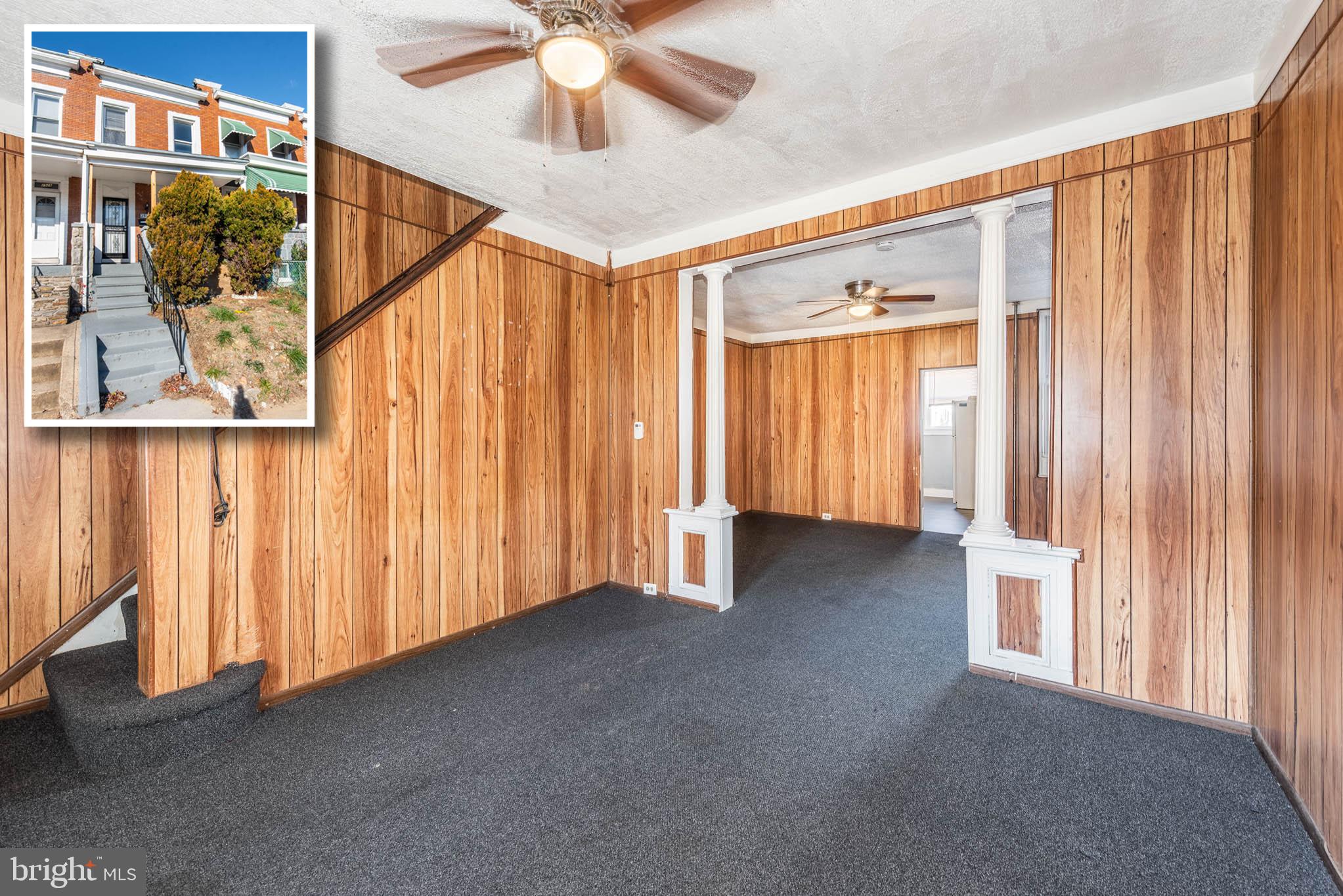 "Welcome to this charming interior row house featuring 2 cozy bedrooms, a versatile den, and 2 full bathrooms. Whether you're looking to expand your rental portfolio or simply seeking a peaceful place to call home, this property offers great potential. The layout provides plenty of space and flexibility for your needs. Please note, the property is being sold as-is, so it's a great opportunity for those who are ready to make it their own. Don’t miss the chance to invest in this well-situated home!"