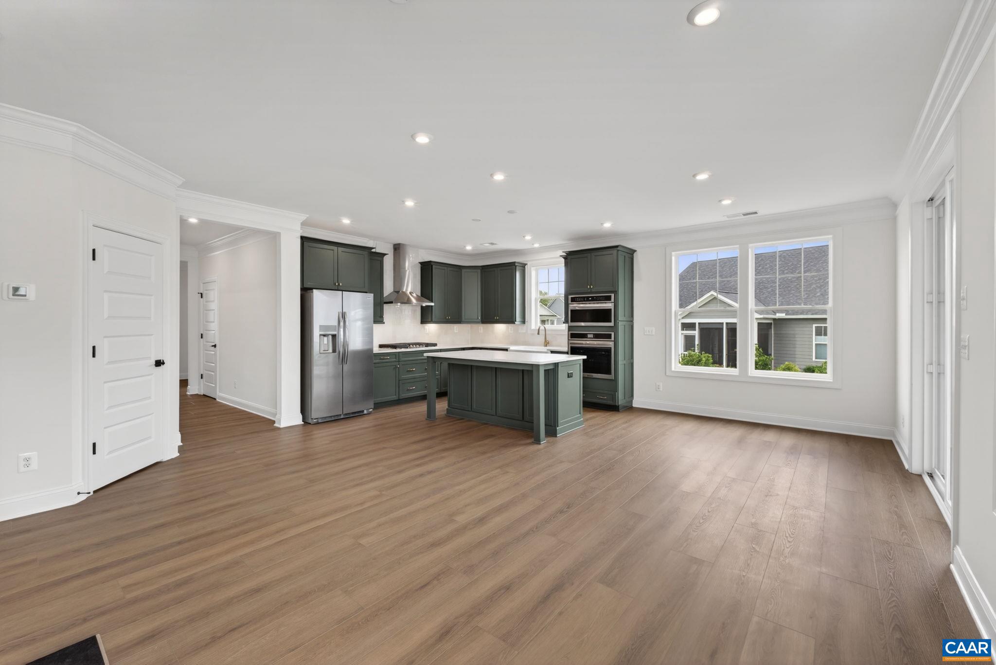 SPRING CREEK - Residential