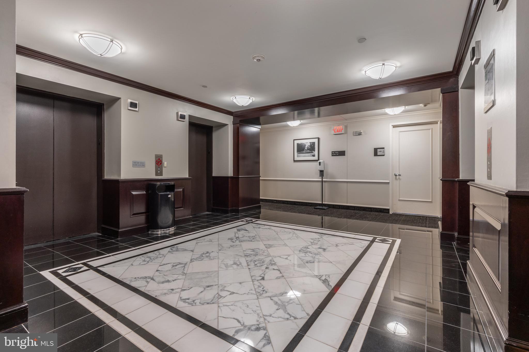 RITTENHOUSE SQUARE - Residential
