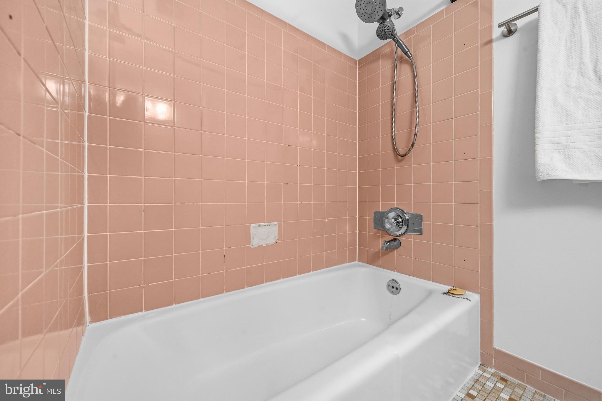 BRAMBLEWOOD - Residential