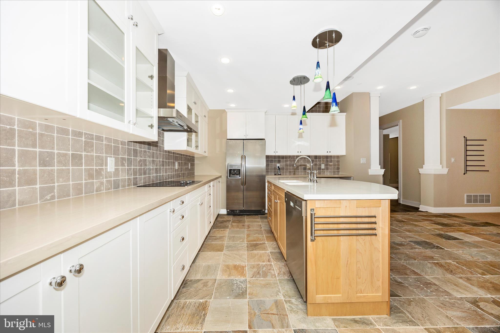 FAIR HILL - Residential