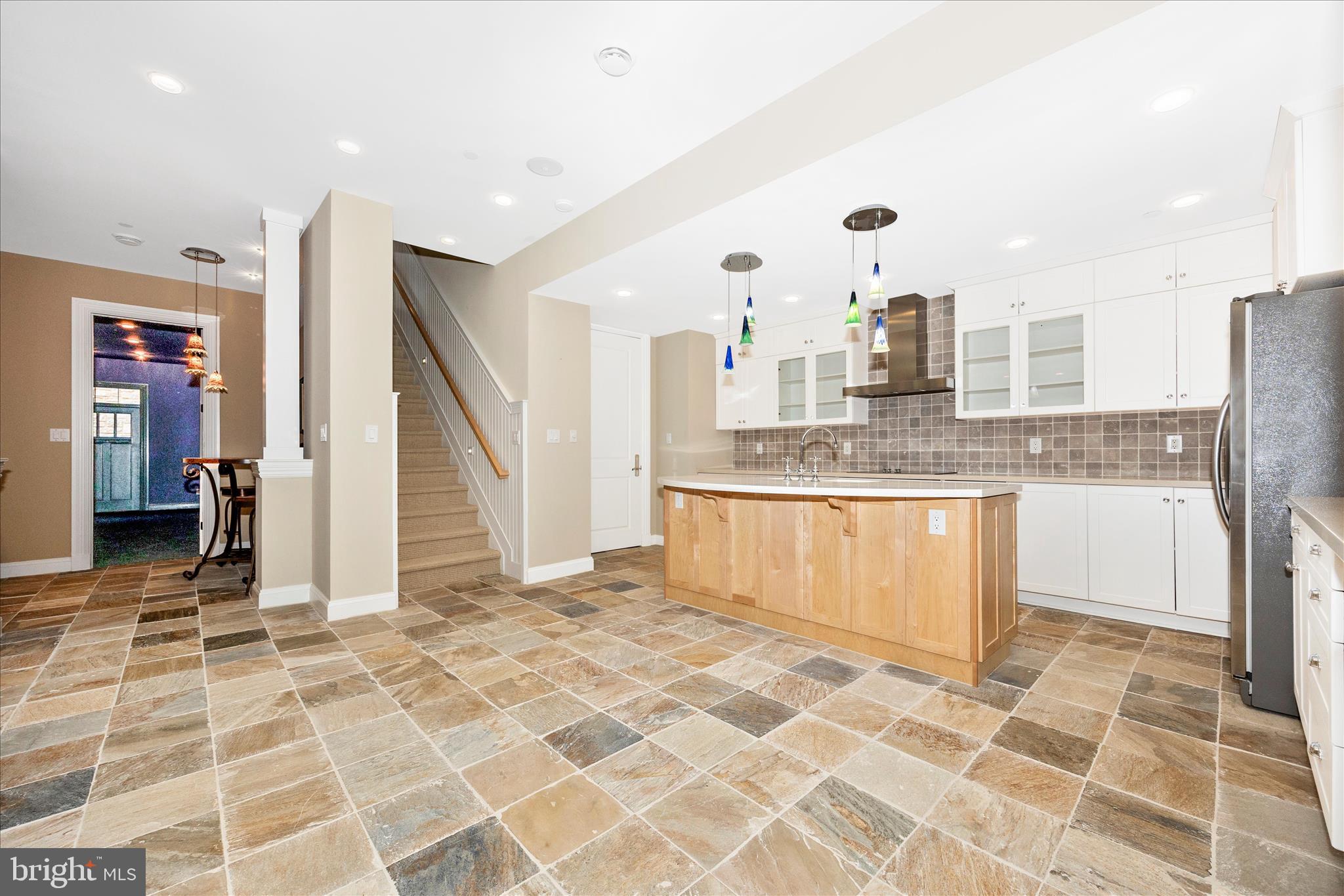 FAIR HILL - Residential