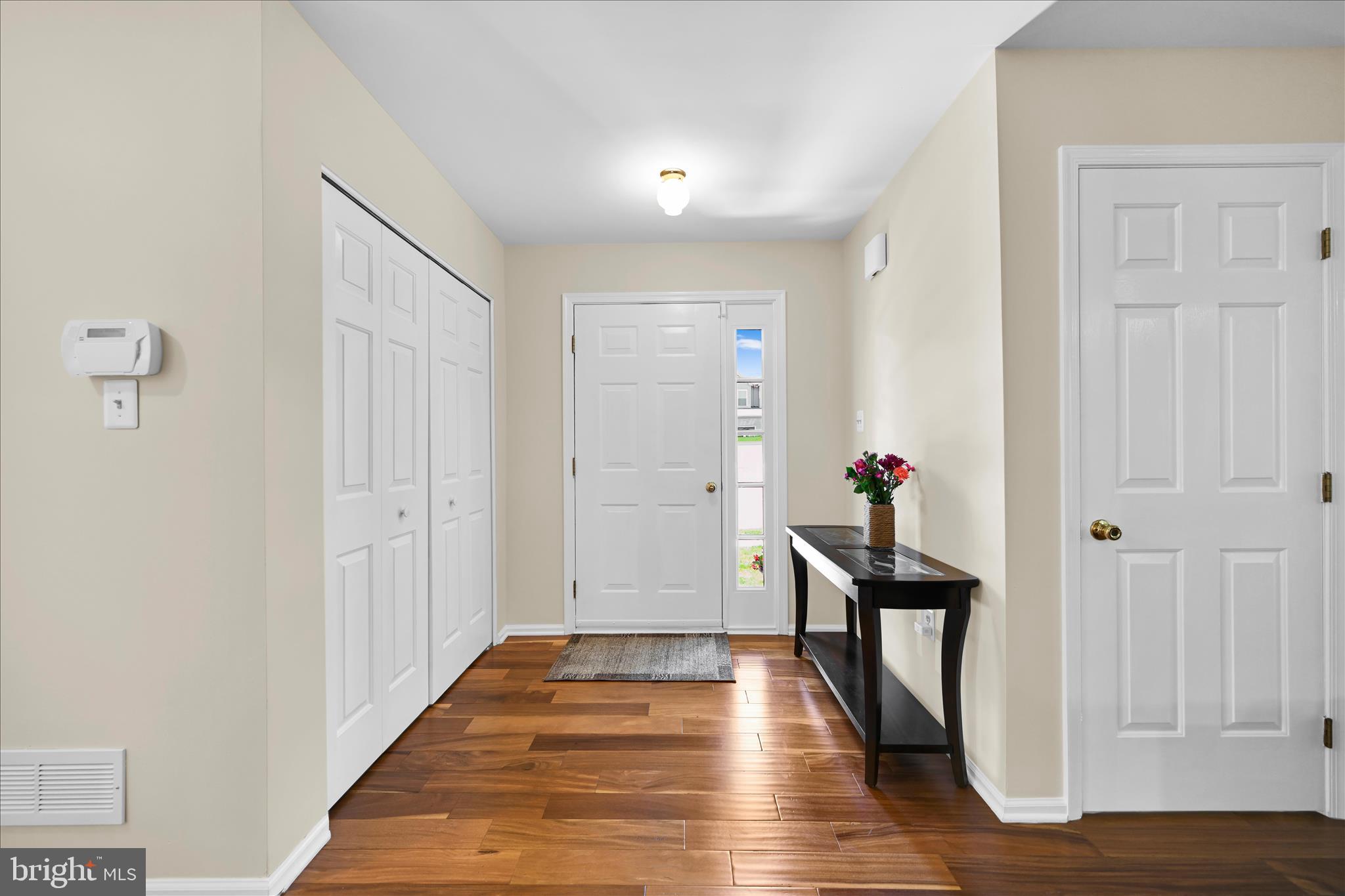 COLLEGE WOODS - Residential