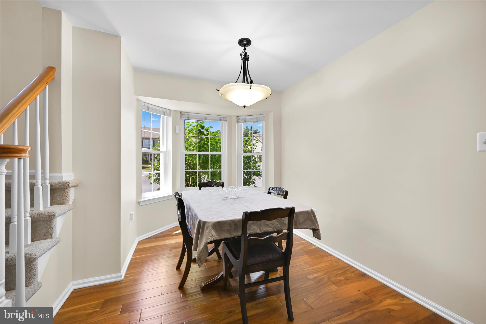 COLLEGE WOODS - Residential