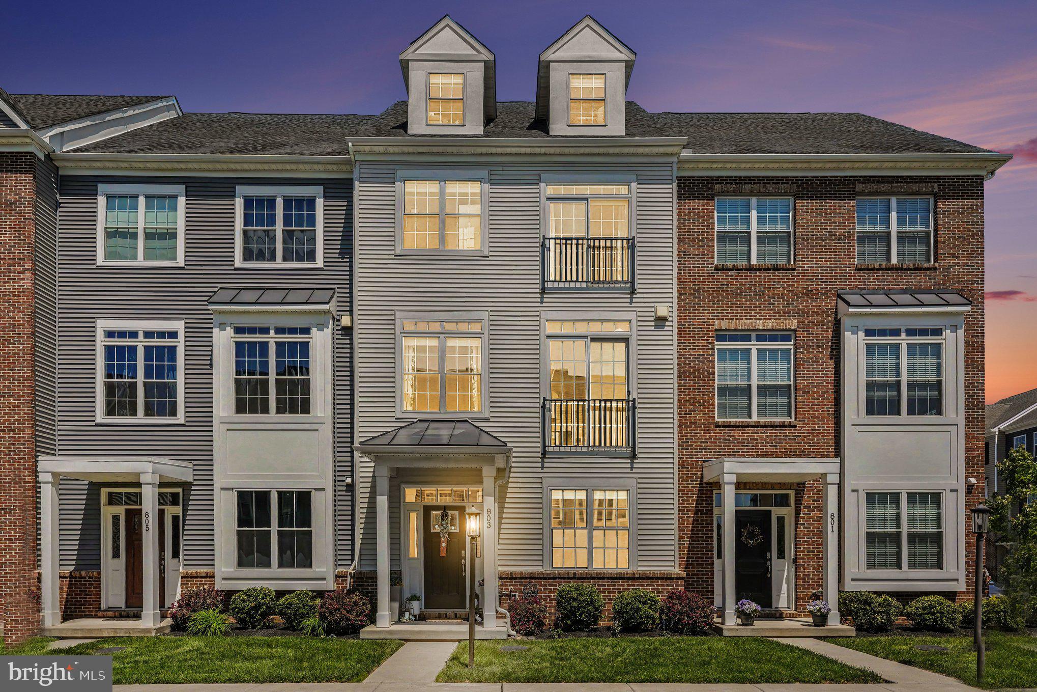 STEELPOINTE - Residential