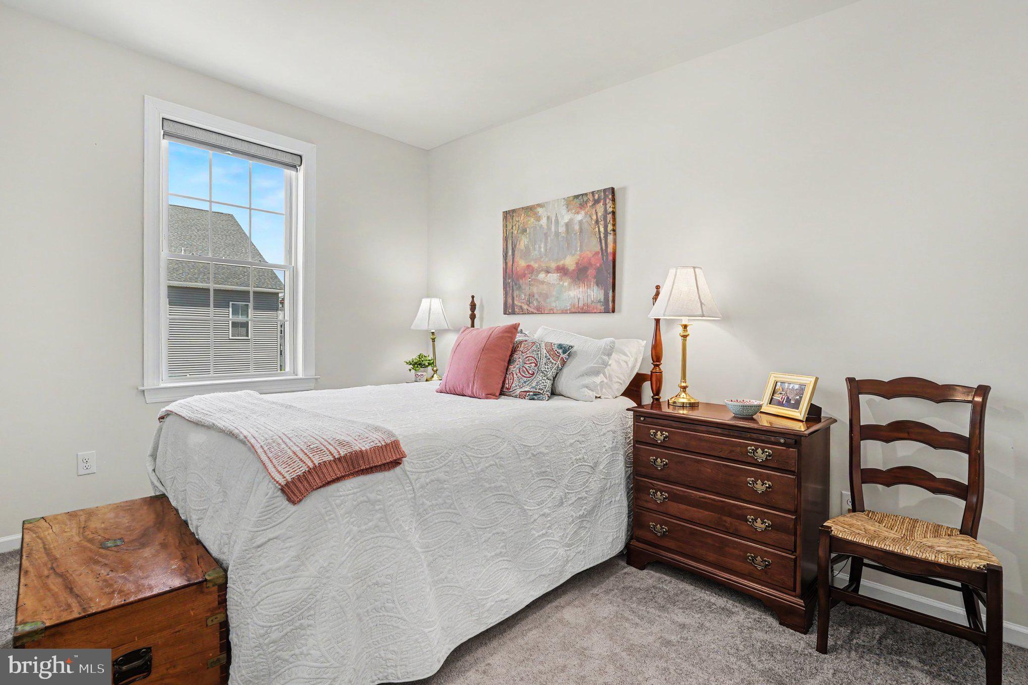 STEELPOINTE - Residential