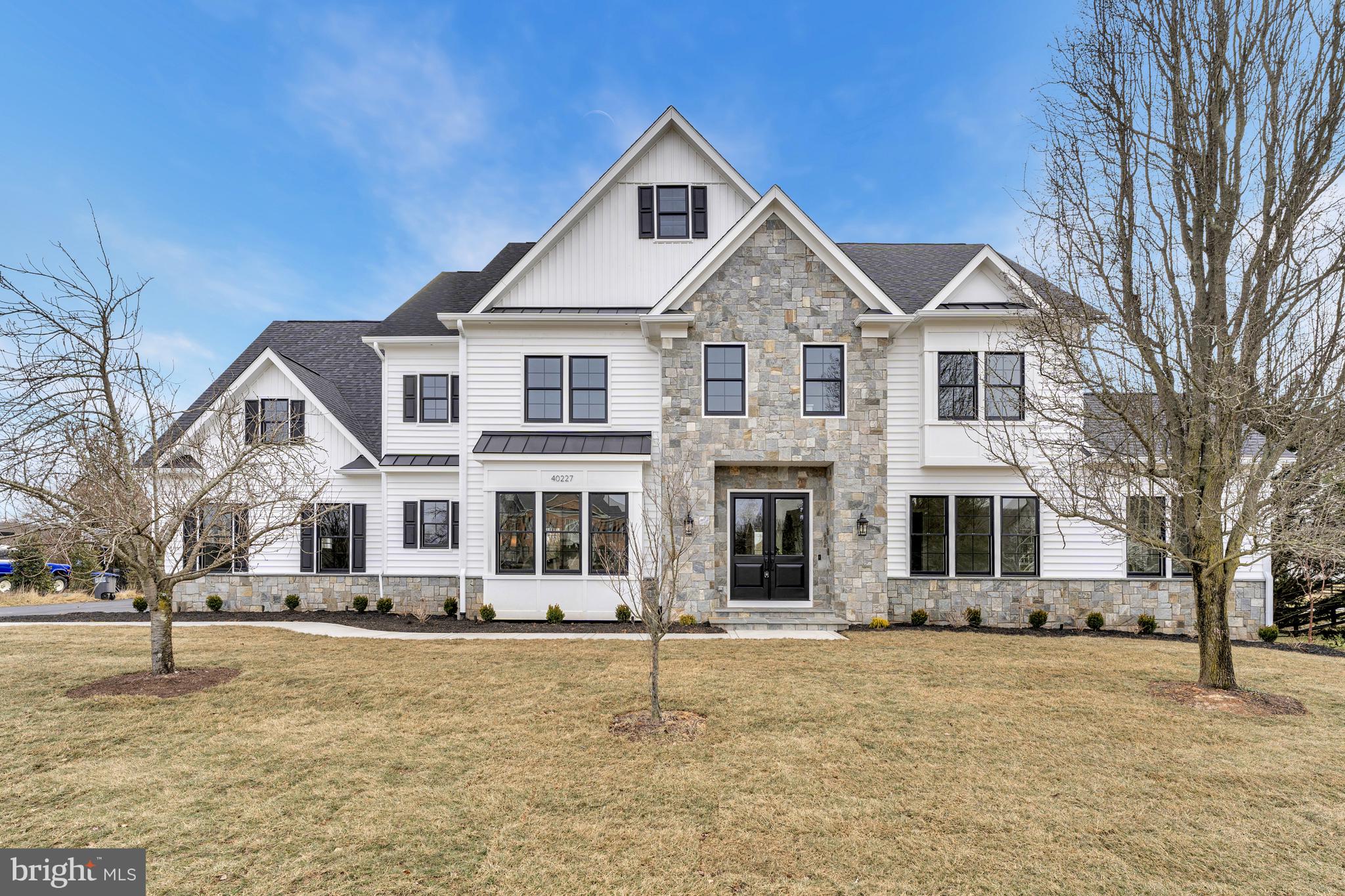 LONG MEADOW HAMLET - Residential