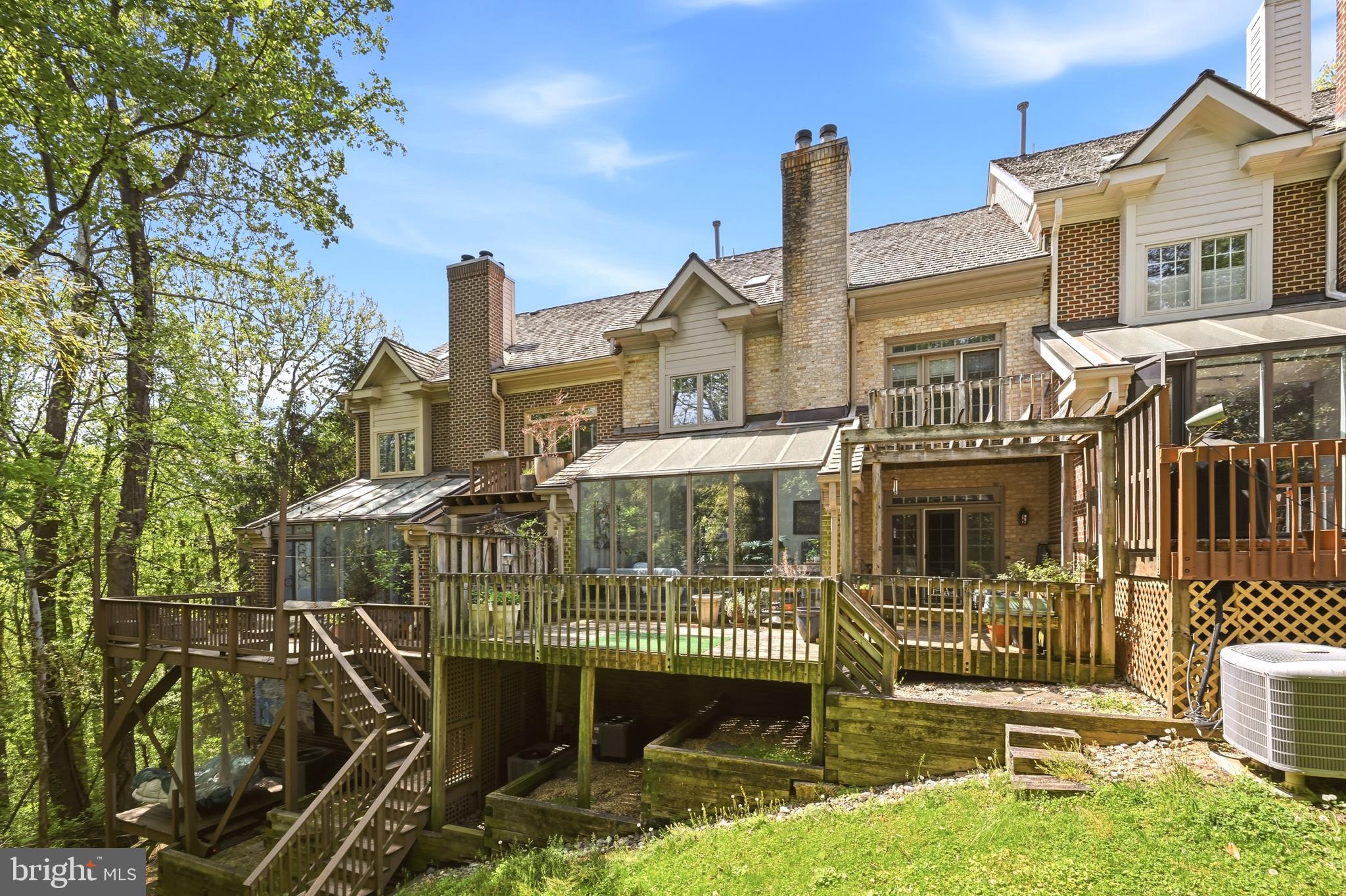 BROOKMONT - Residential