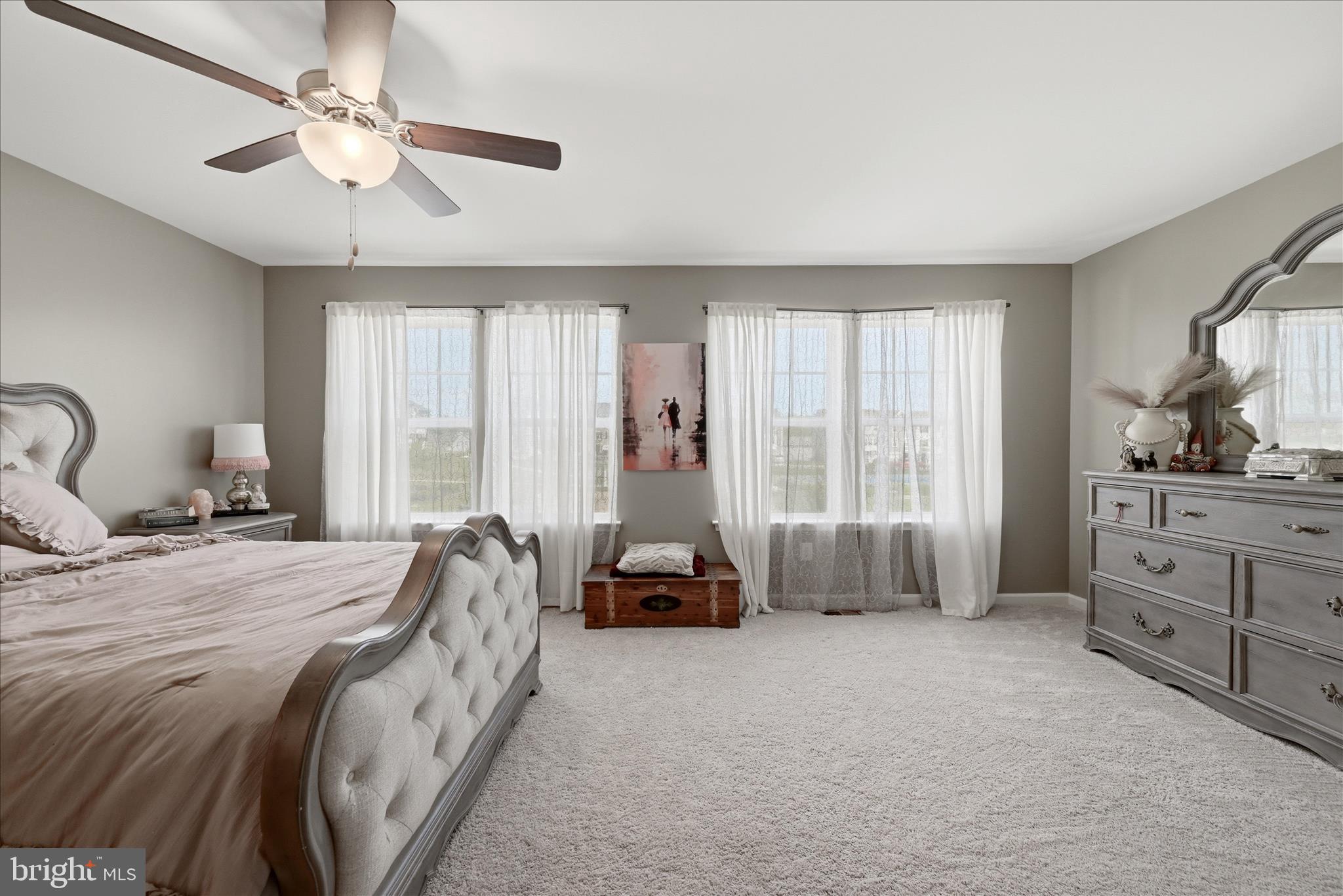 OVERLOOK AT RIVERSIDE TOWNHOMES - Residential