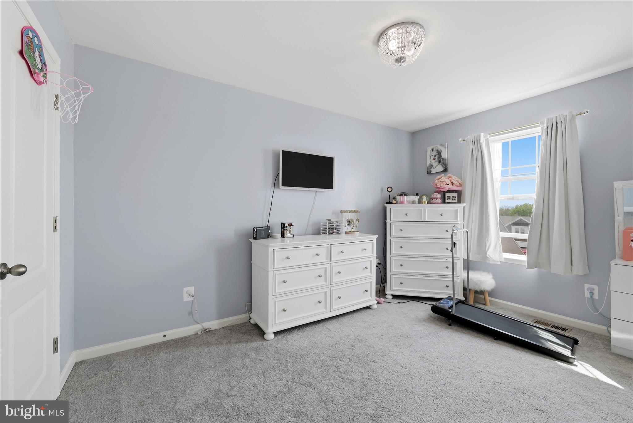 OVERLOOK AT RIVERSIDE TOWNHOMES - Residential