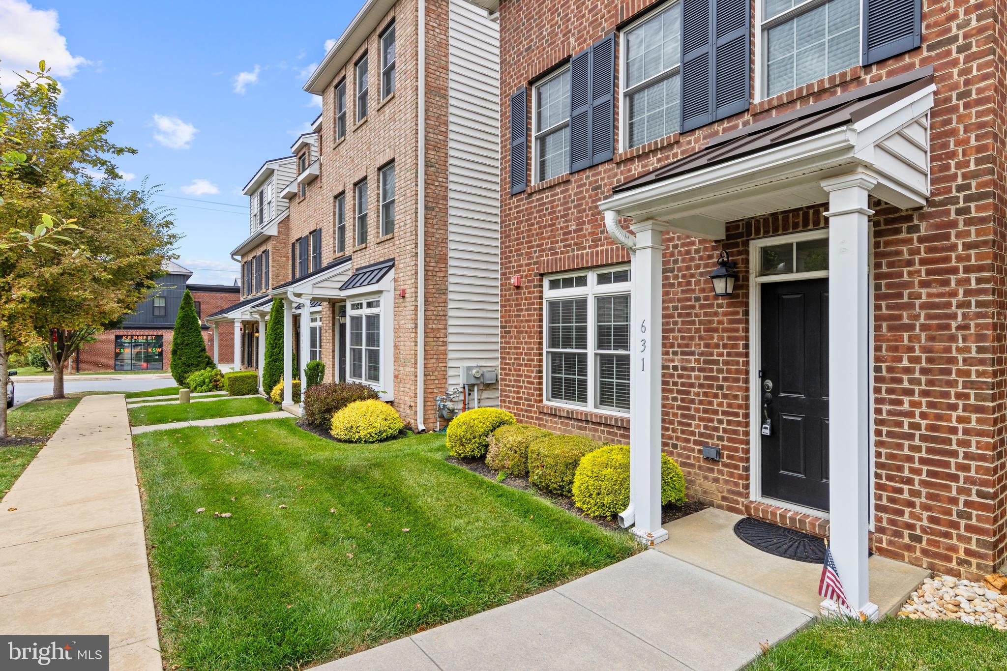 MAGNOLIA PLACE - Residential