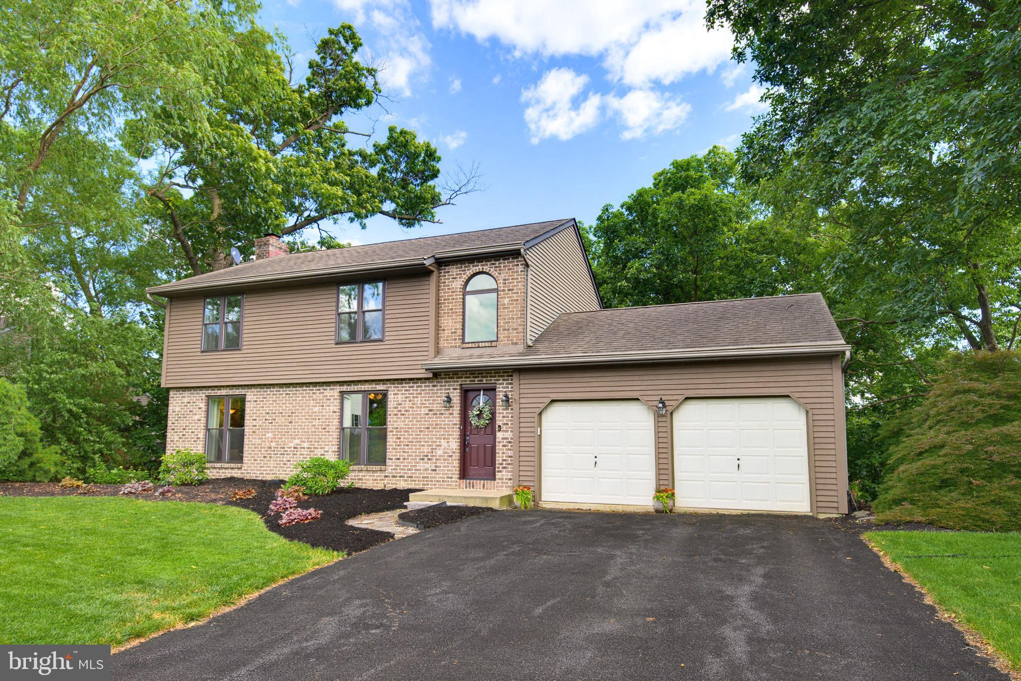 SPRINGFIELD RIDGE - Residential