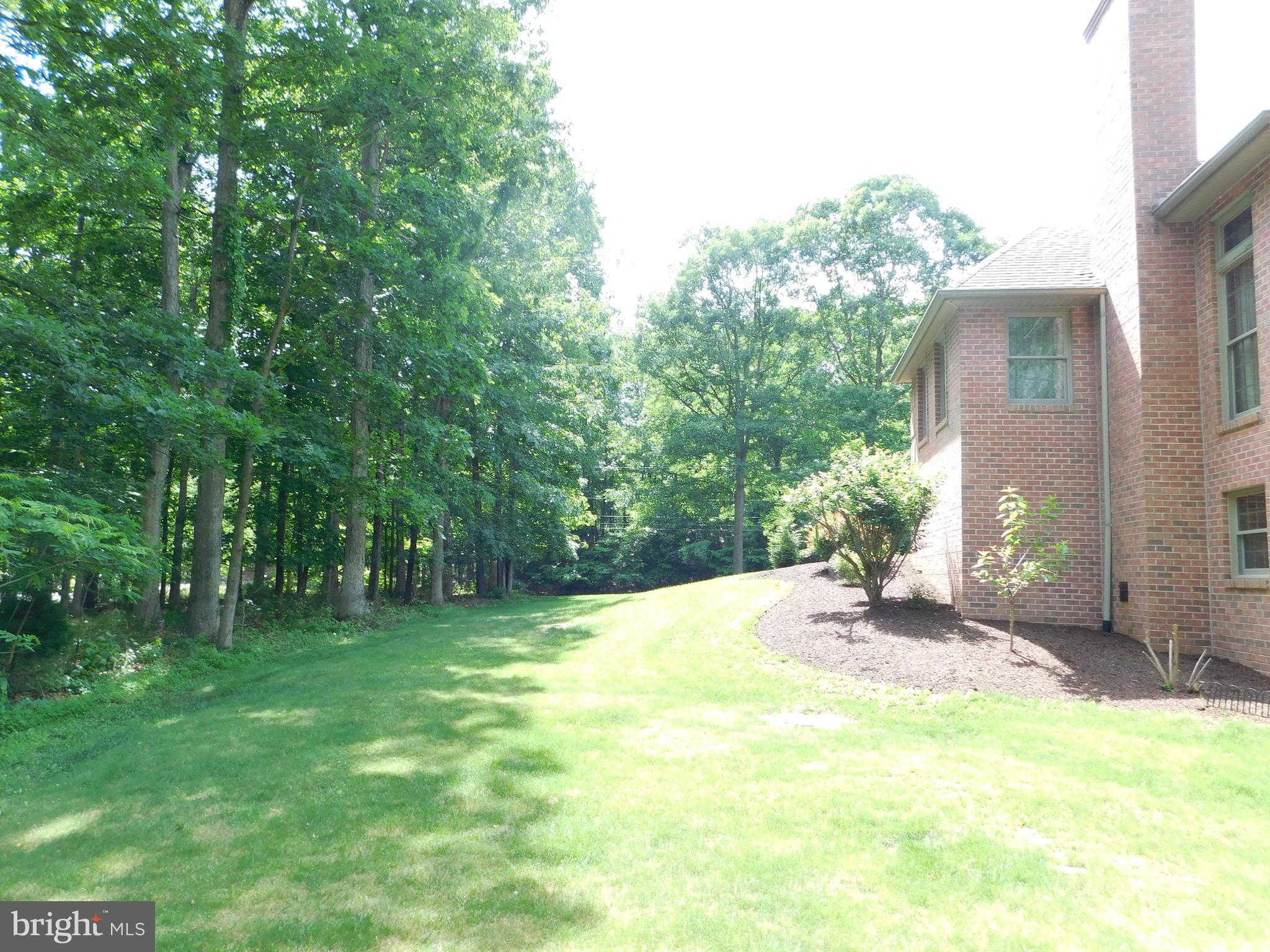 TIMBERLAKE ESTATEES - Residential