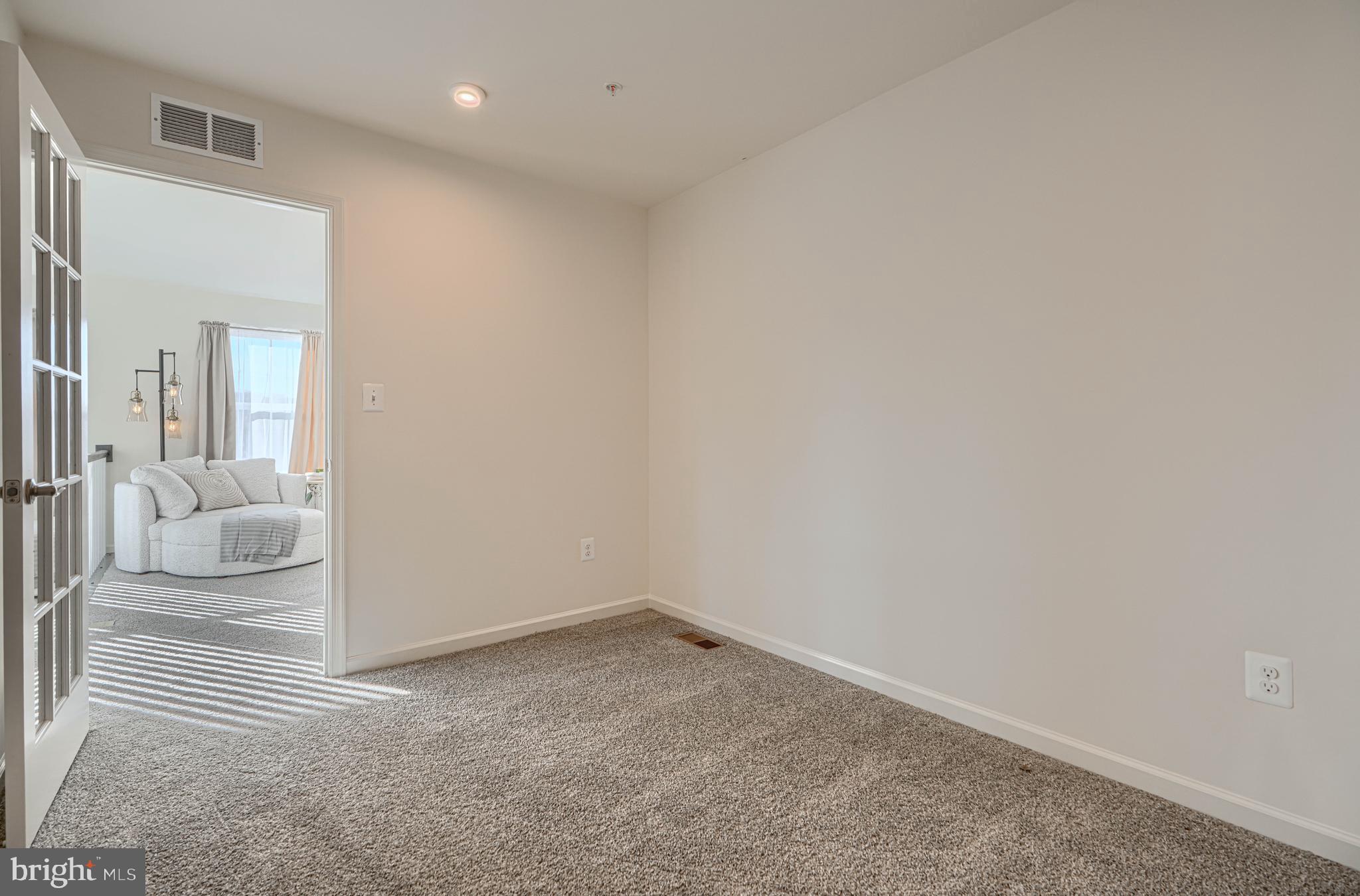 BISHOPS MEADOW - Residential