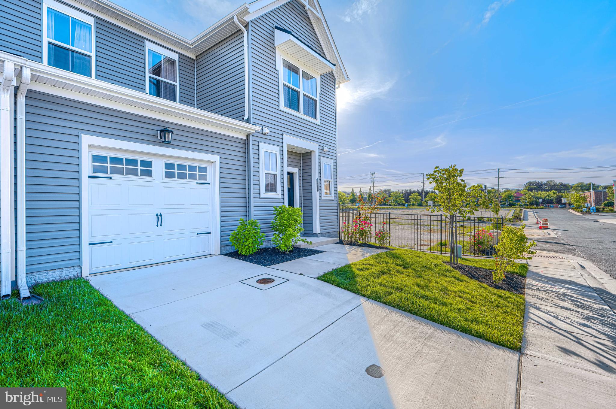BISHOPS MEADOW - Residential