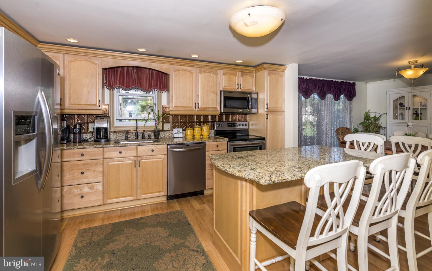 SCHOOL VALLEY FARMS - Residential