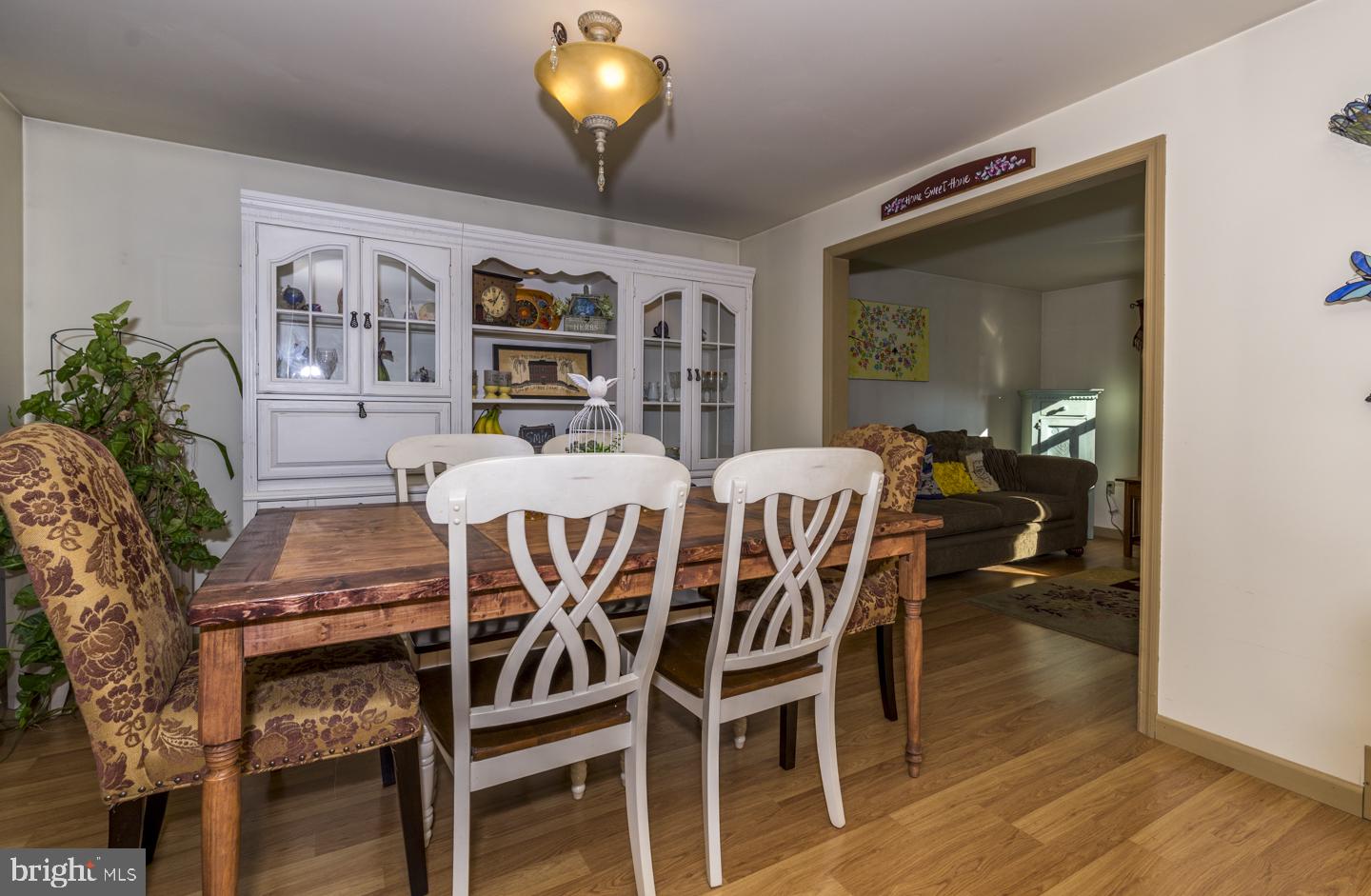 SCHOOL VALLEY FARMS - Residential