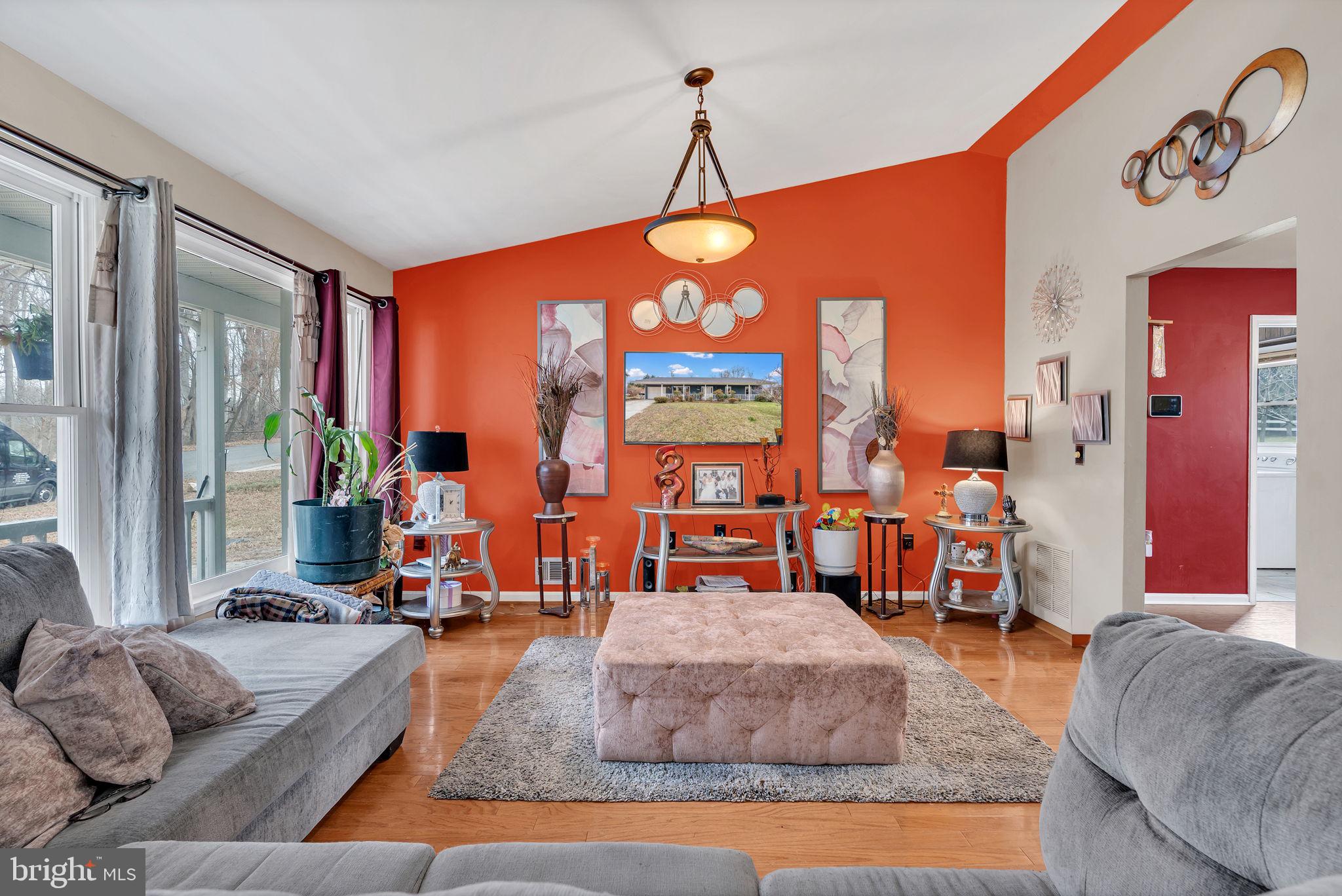 MARLTON - Residential