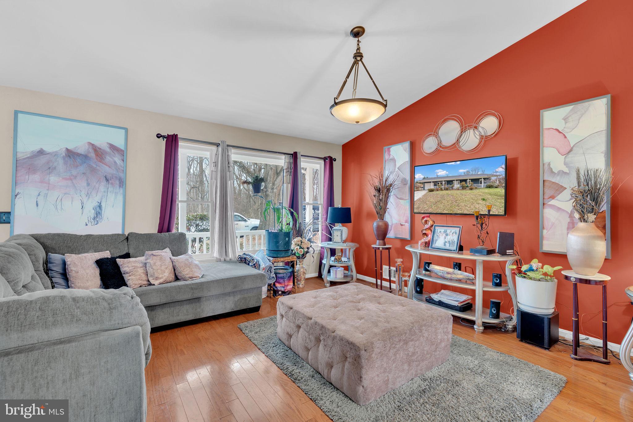 MARLTON - Residential