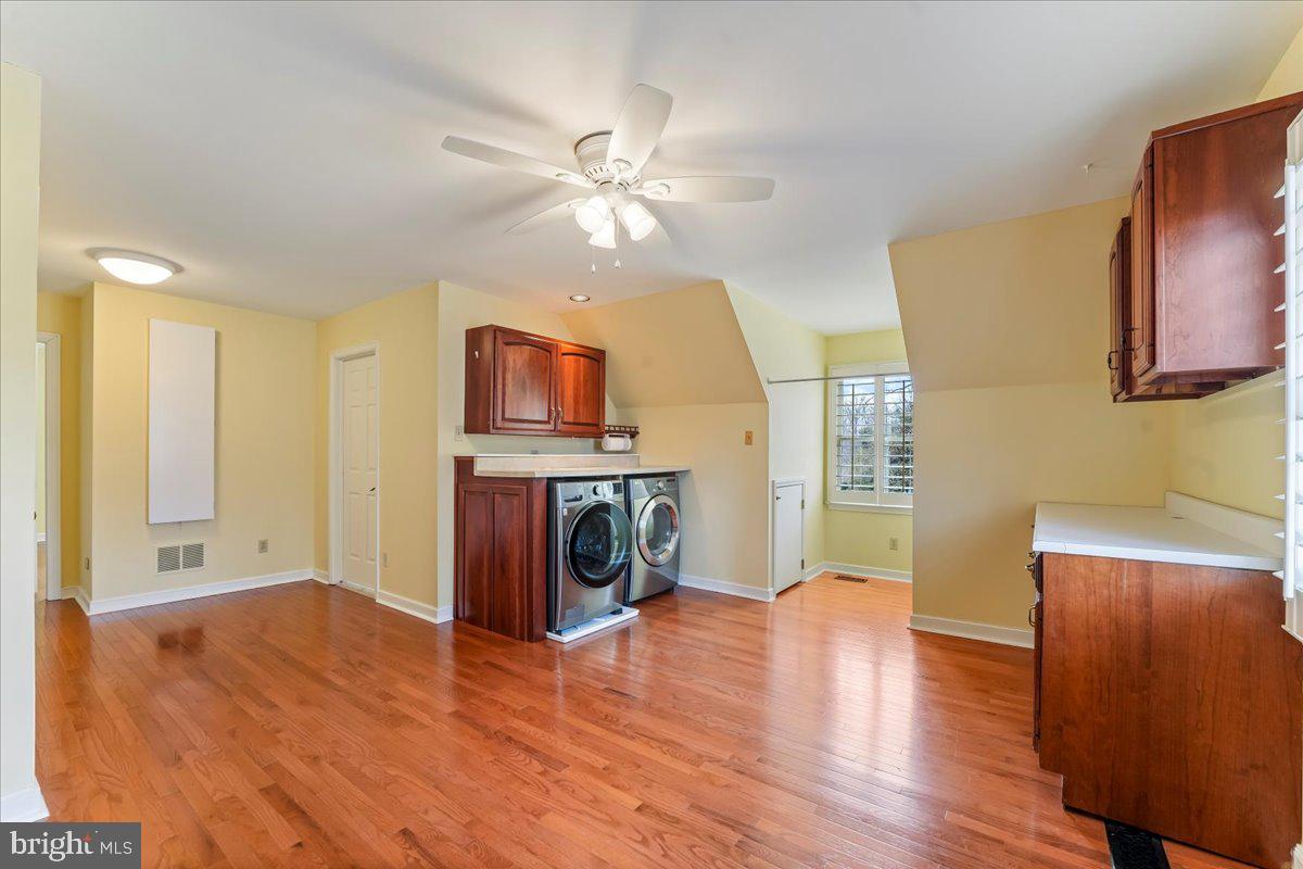 CROSS CREEK - Residential