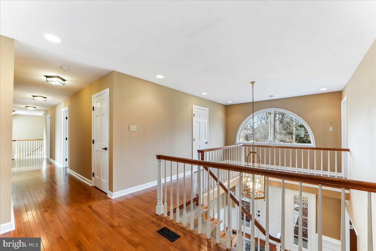 CROSS CREEK - Residential