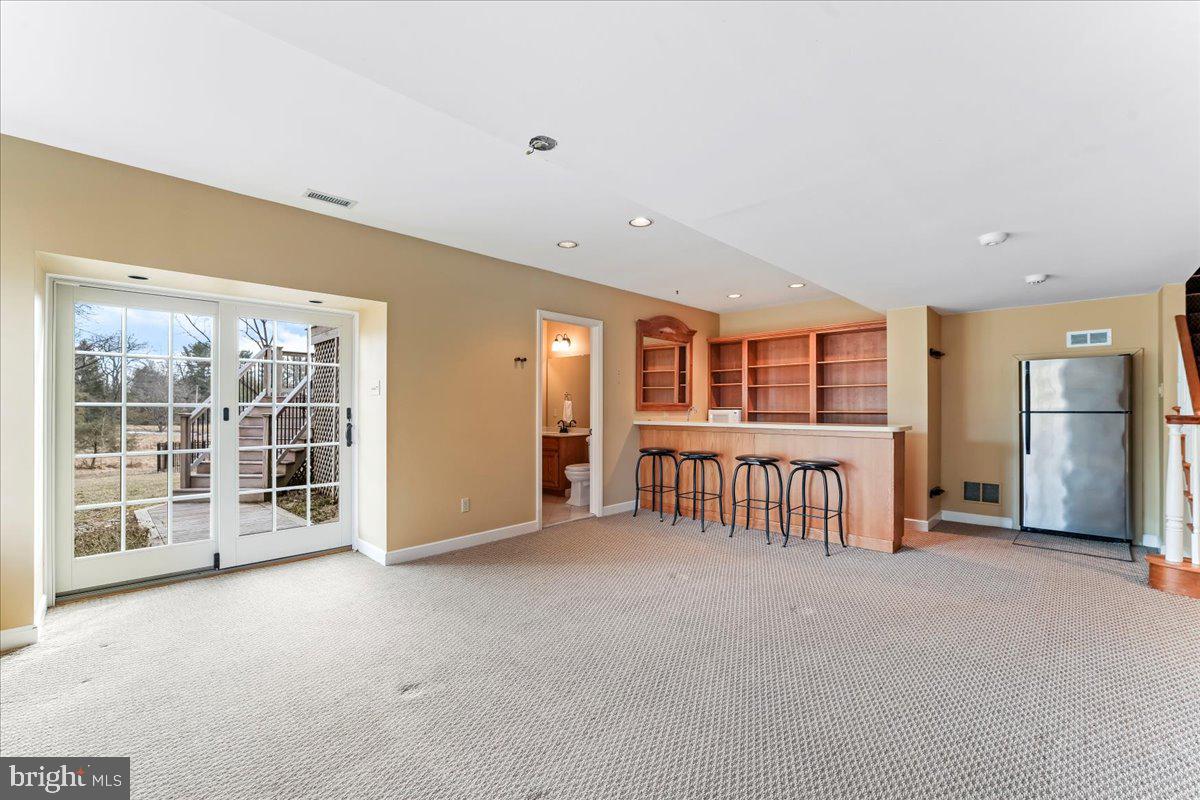 CROSS CREEK - Residential