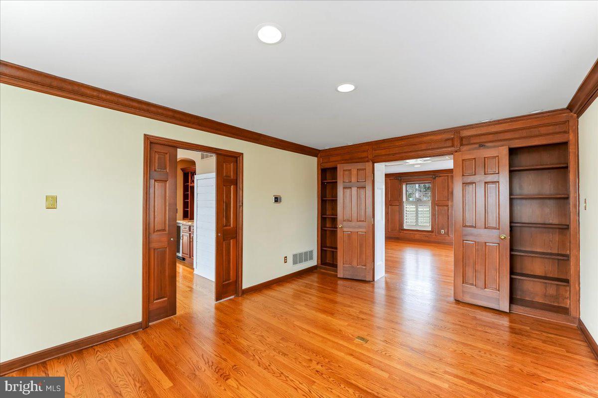 CROSS CREEK - Residential