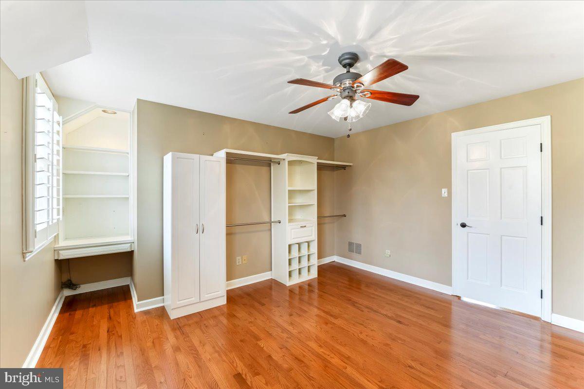 CROSS CREEK - Residential