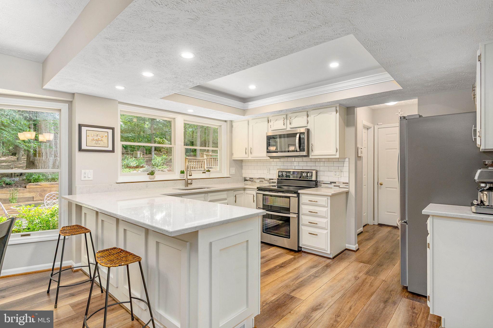 RESTON - Residential